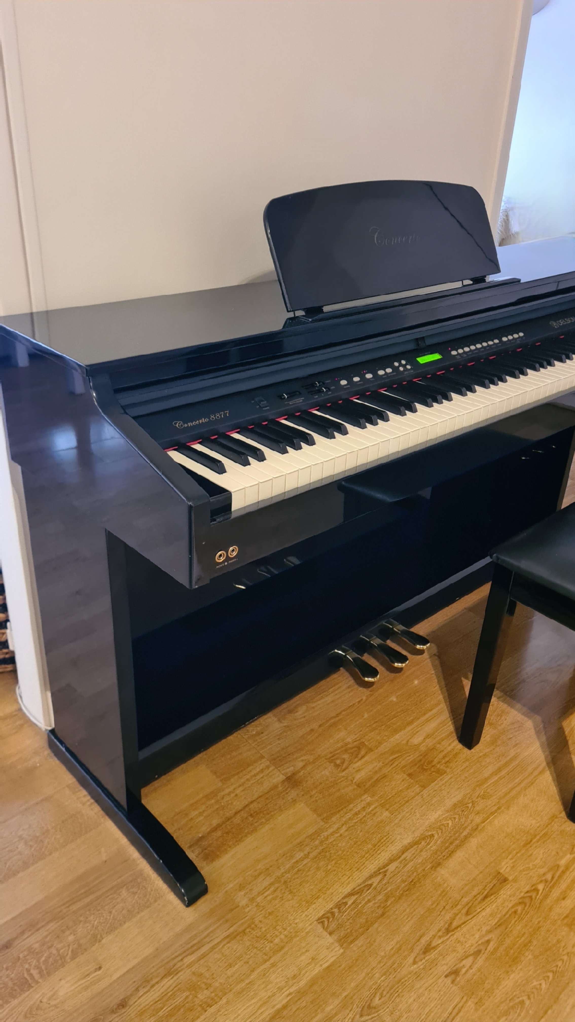 Piano numérique Delson Concerto 8877 + Tabouret – Très bon état