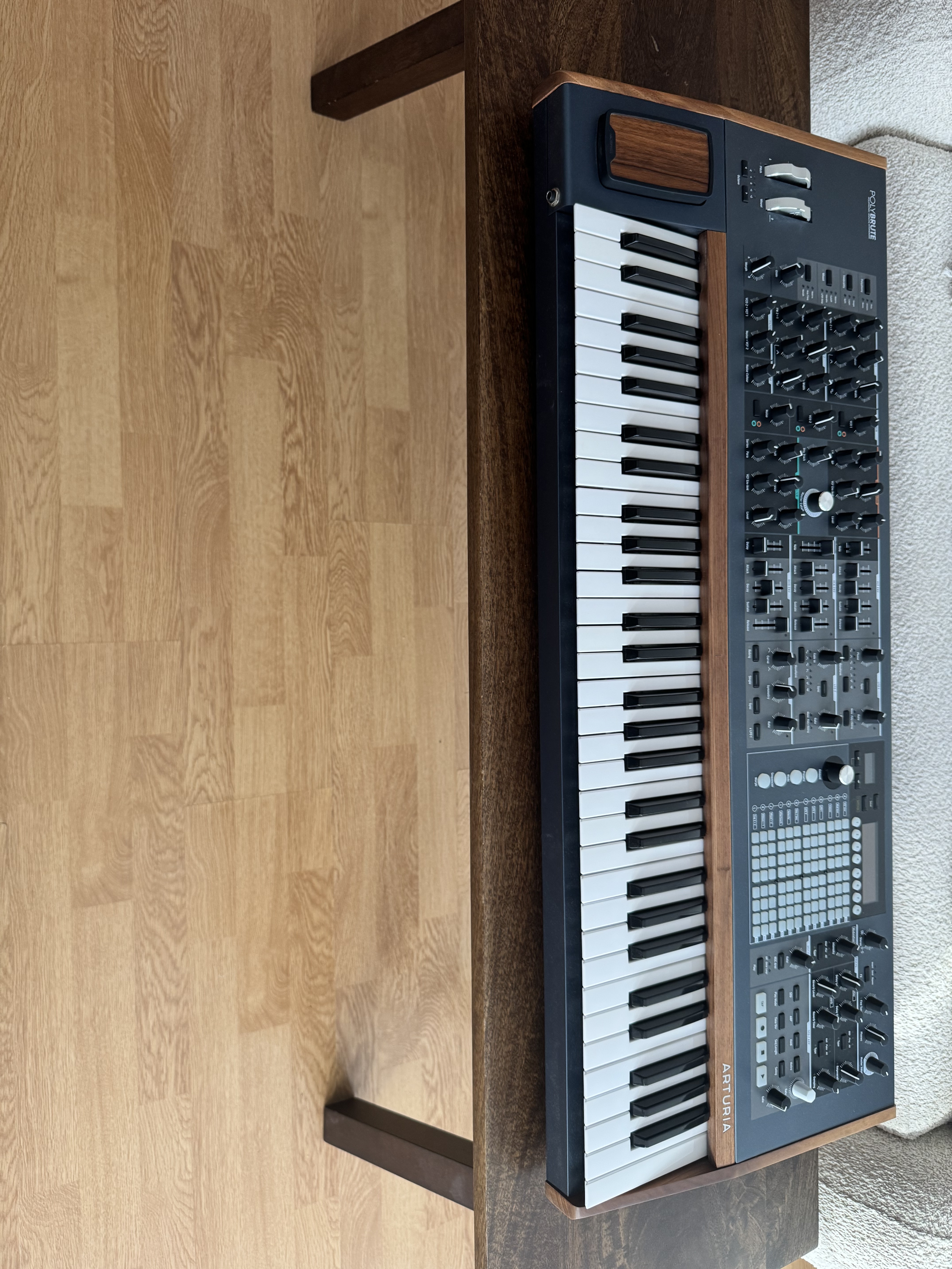 Arturia polybrute 