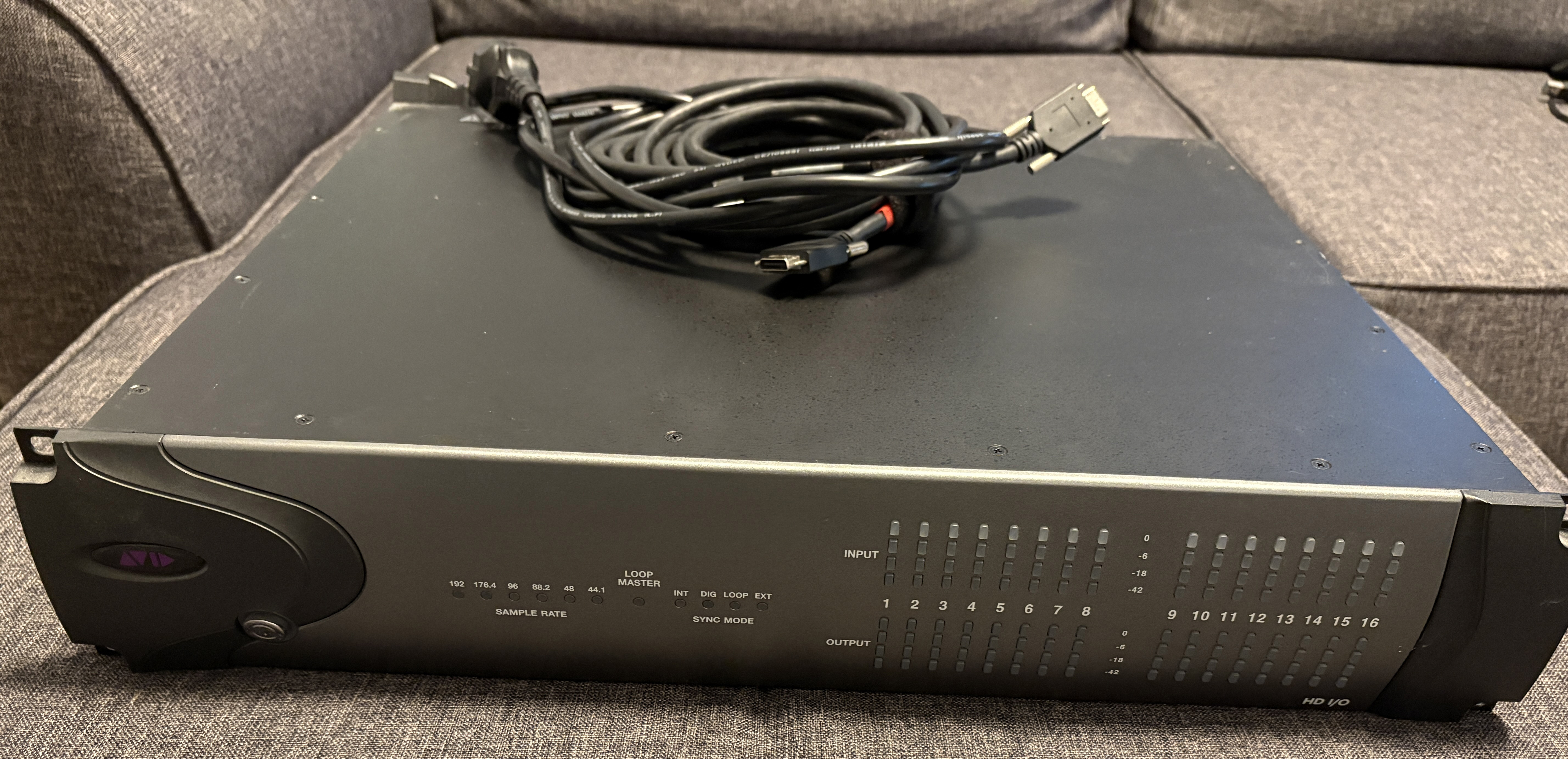 vds Avid HD I/O 16 E / 8 S analogiques (+ 8 E/S AES/TDIF/Adat ... )