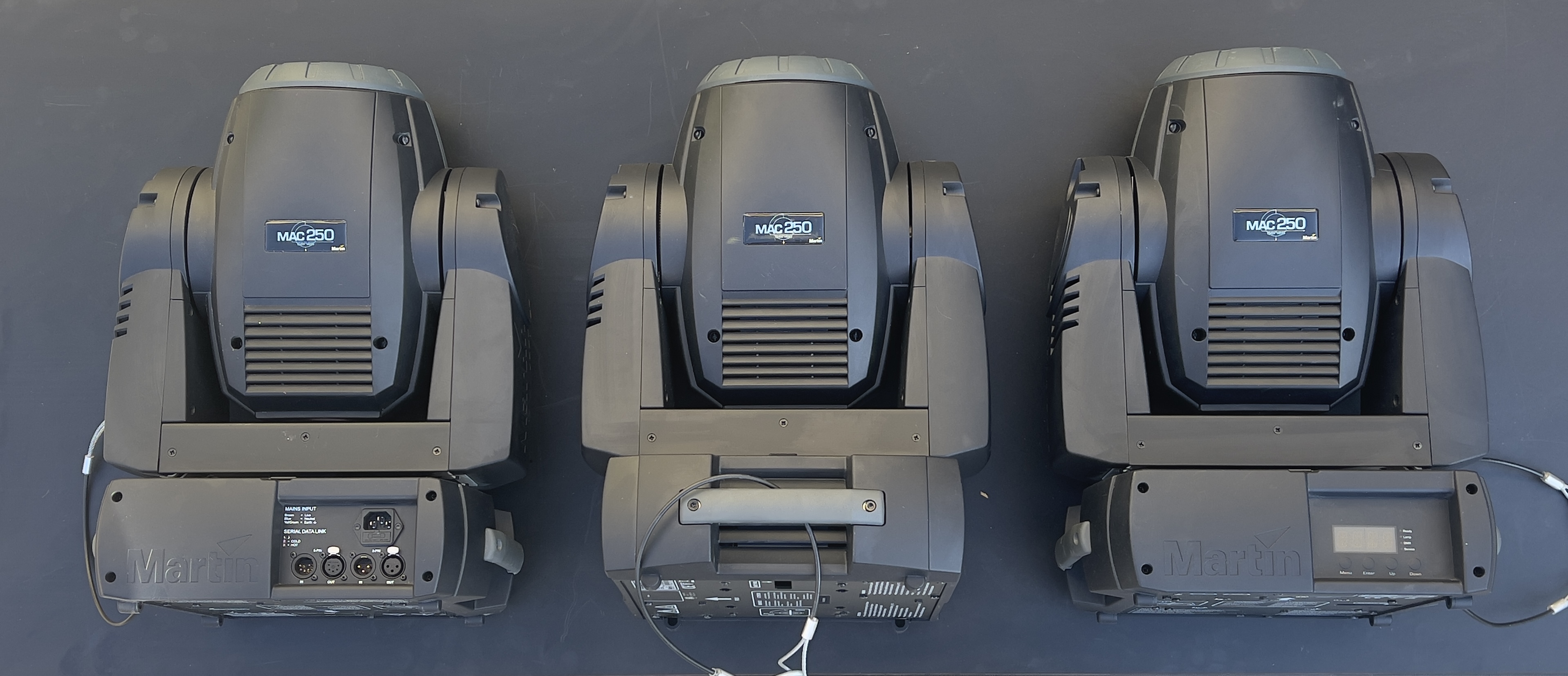 2 LYRE MAC 250 Krypton avec accroches & élingues pour structures DMX MARTIN x3 Profil