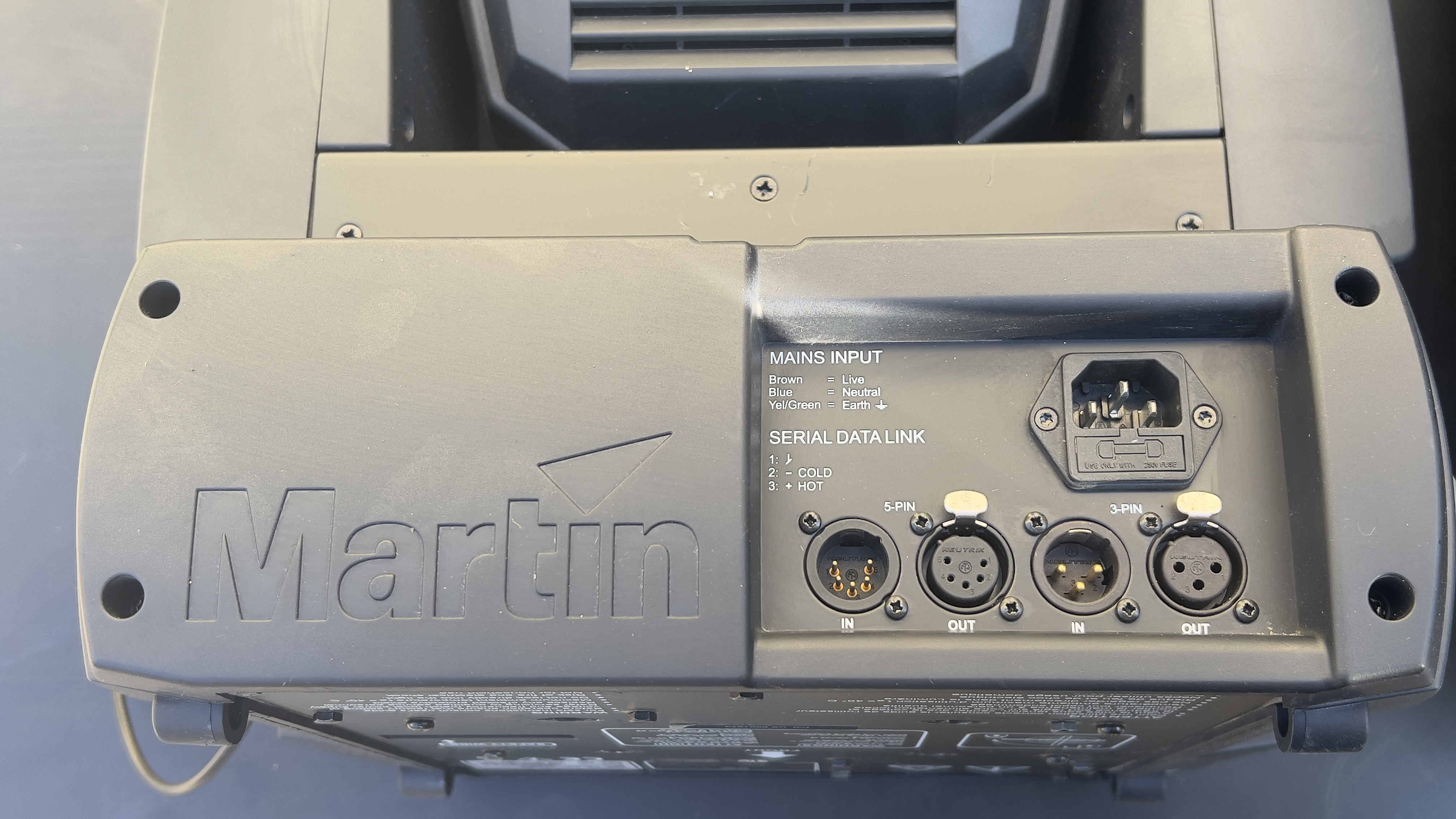 5 LYRE MAC 250 Krypton avec accroches & élingues pour structures DMX MARTIN x3 Zoom Connectiques