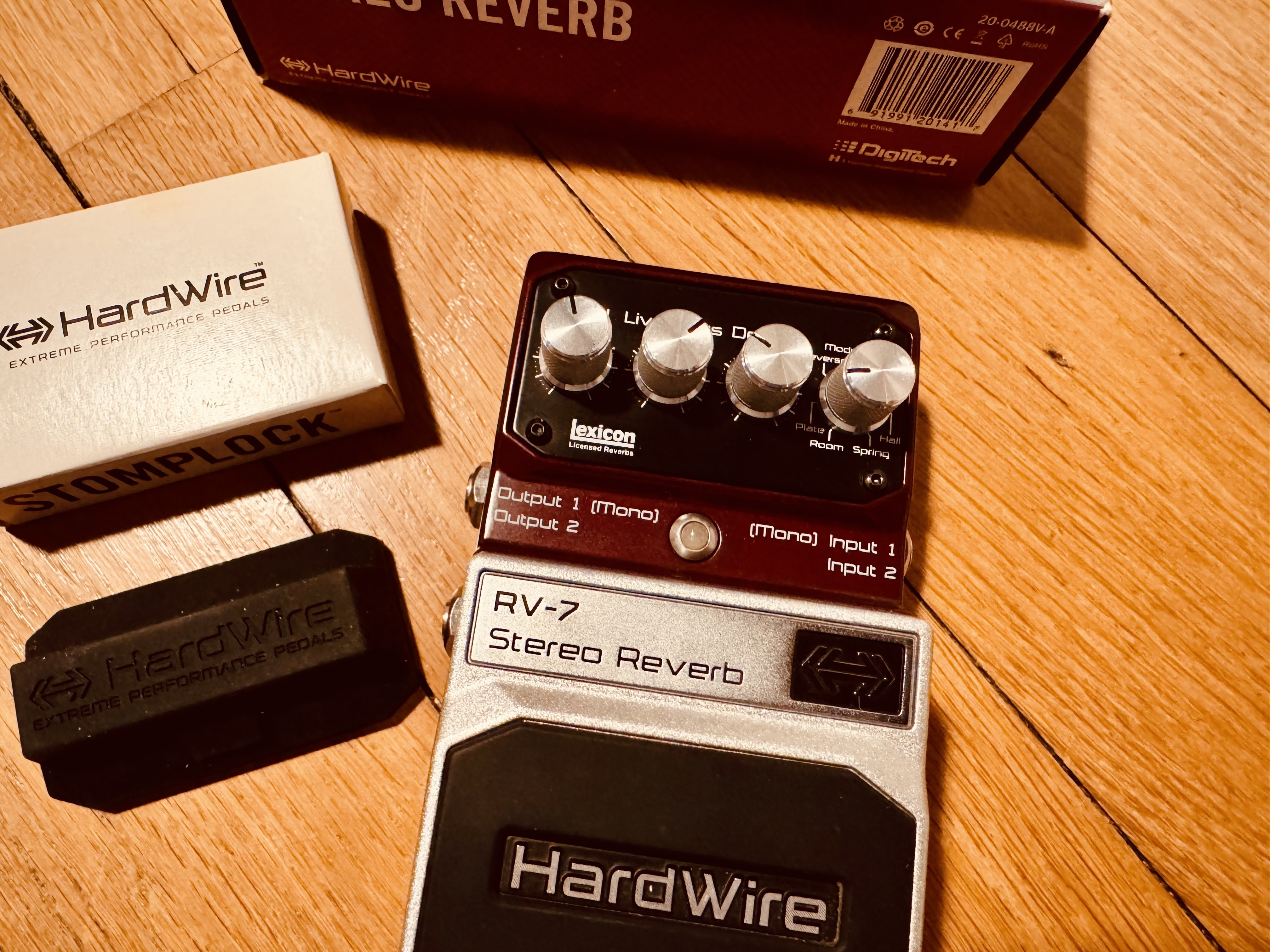 HardWire Pedals RV-7 Stereo Reverb (51408)
