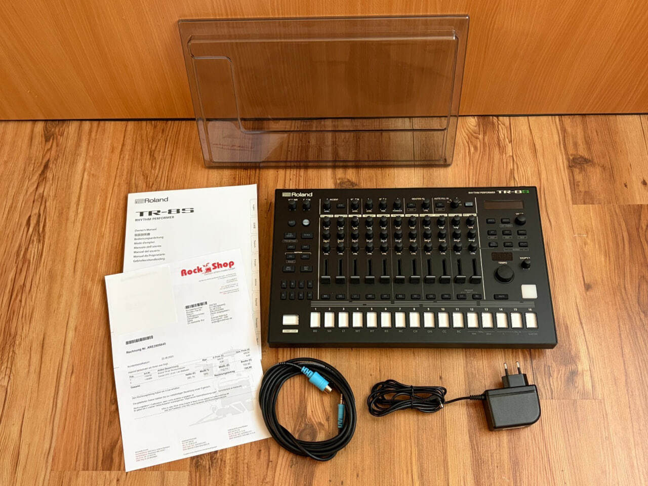 Roland TR-8S Rhythm Performer