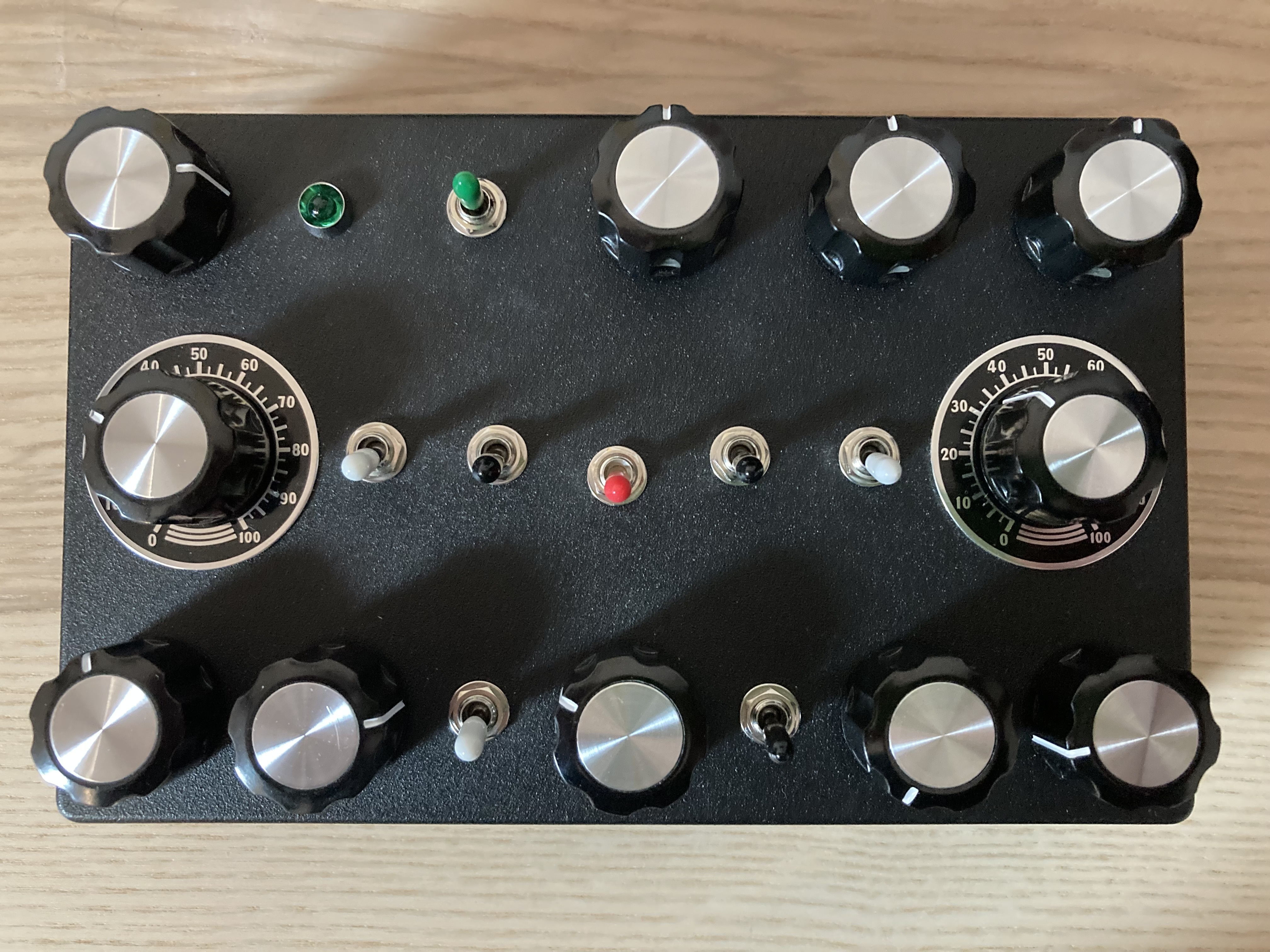 JMT Synth UNVO-1