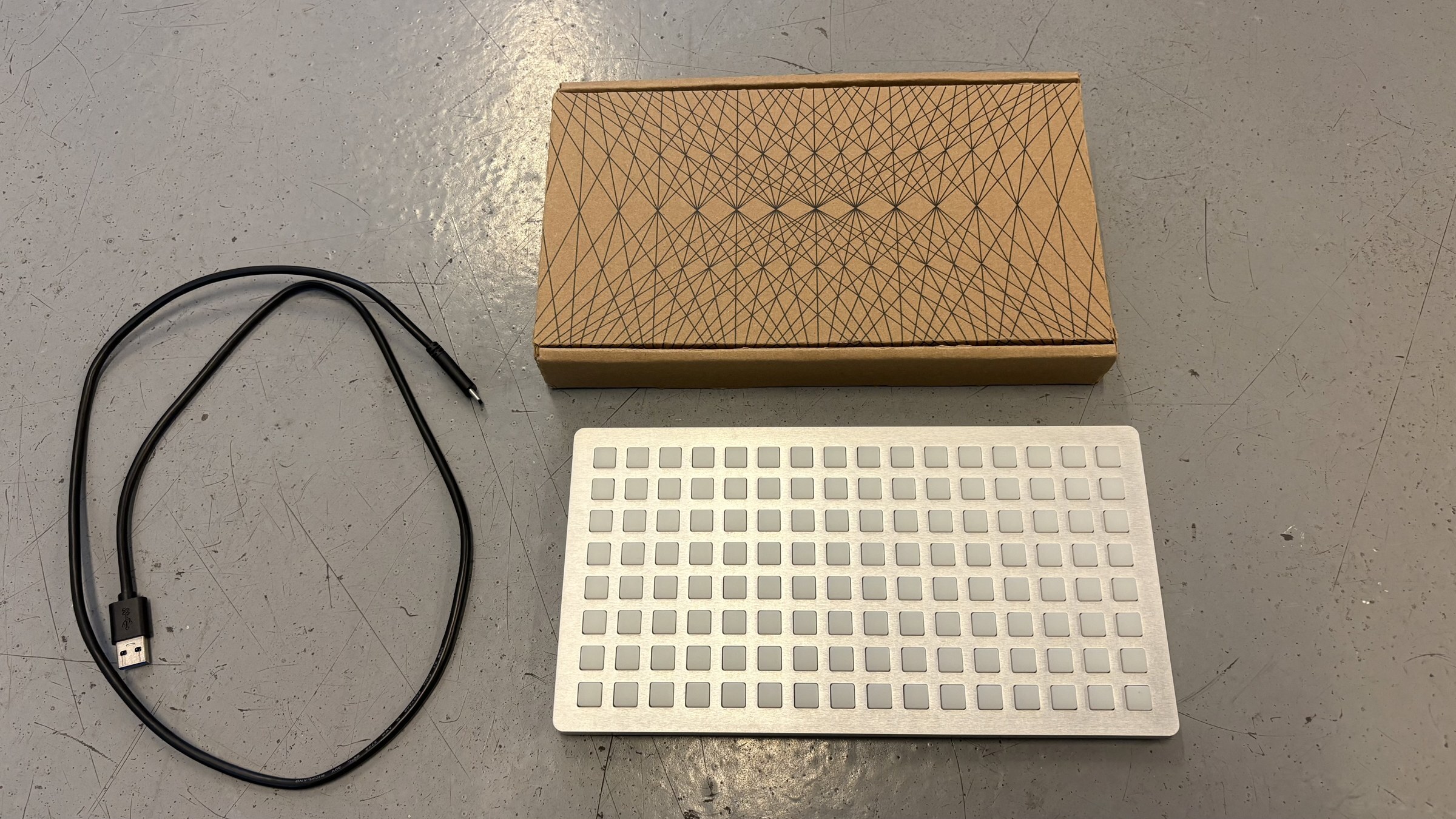 monome grid 128 (2021)