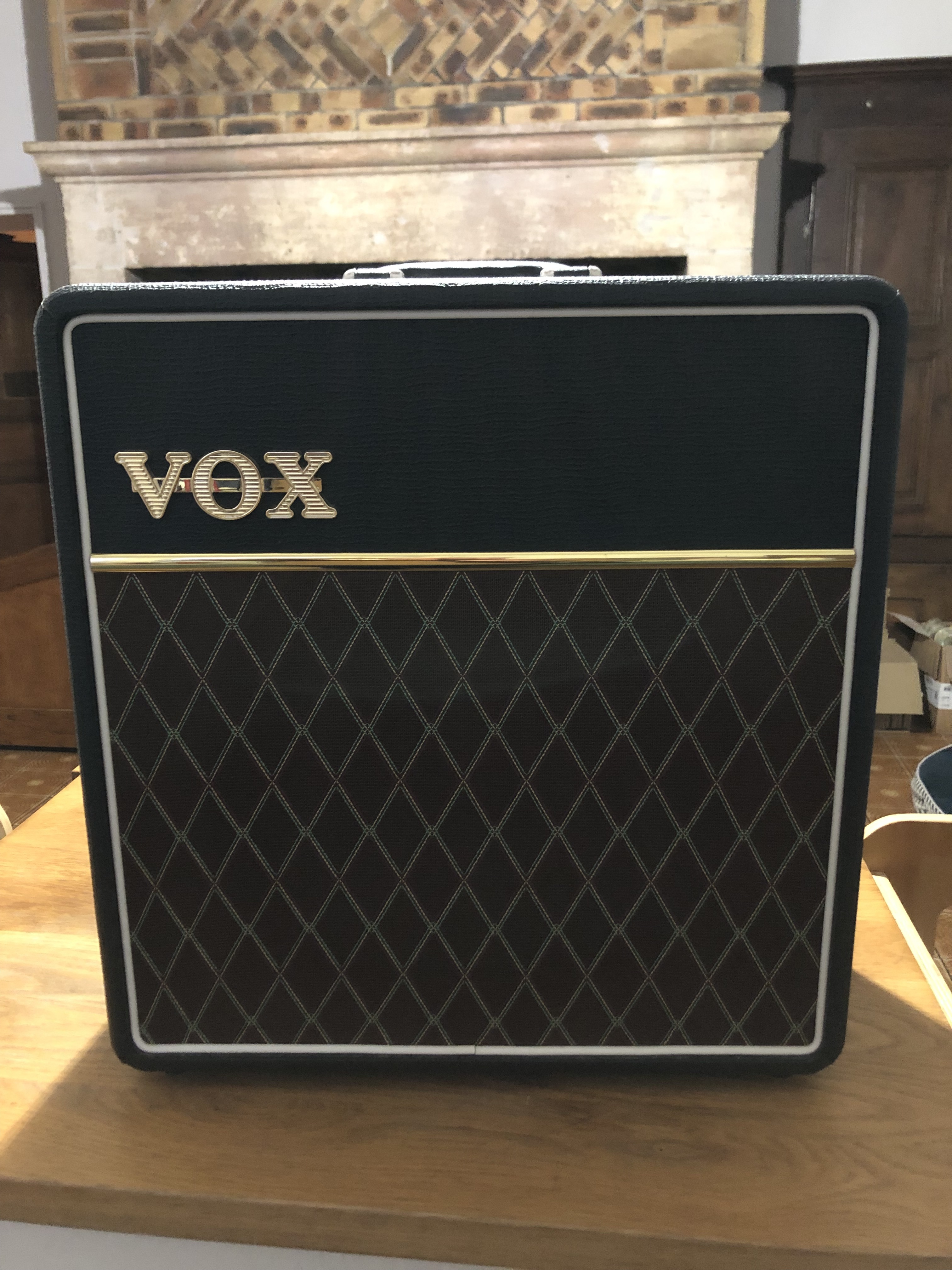 Vox ac4 c112