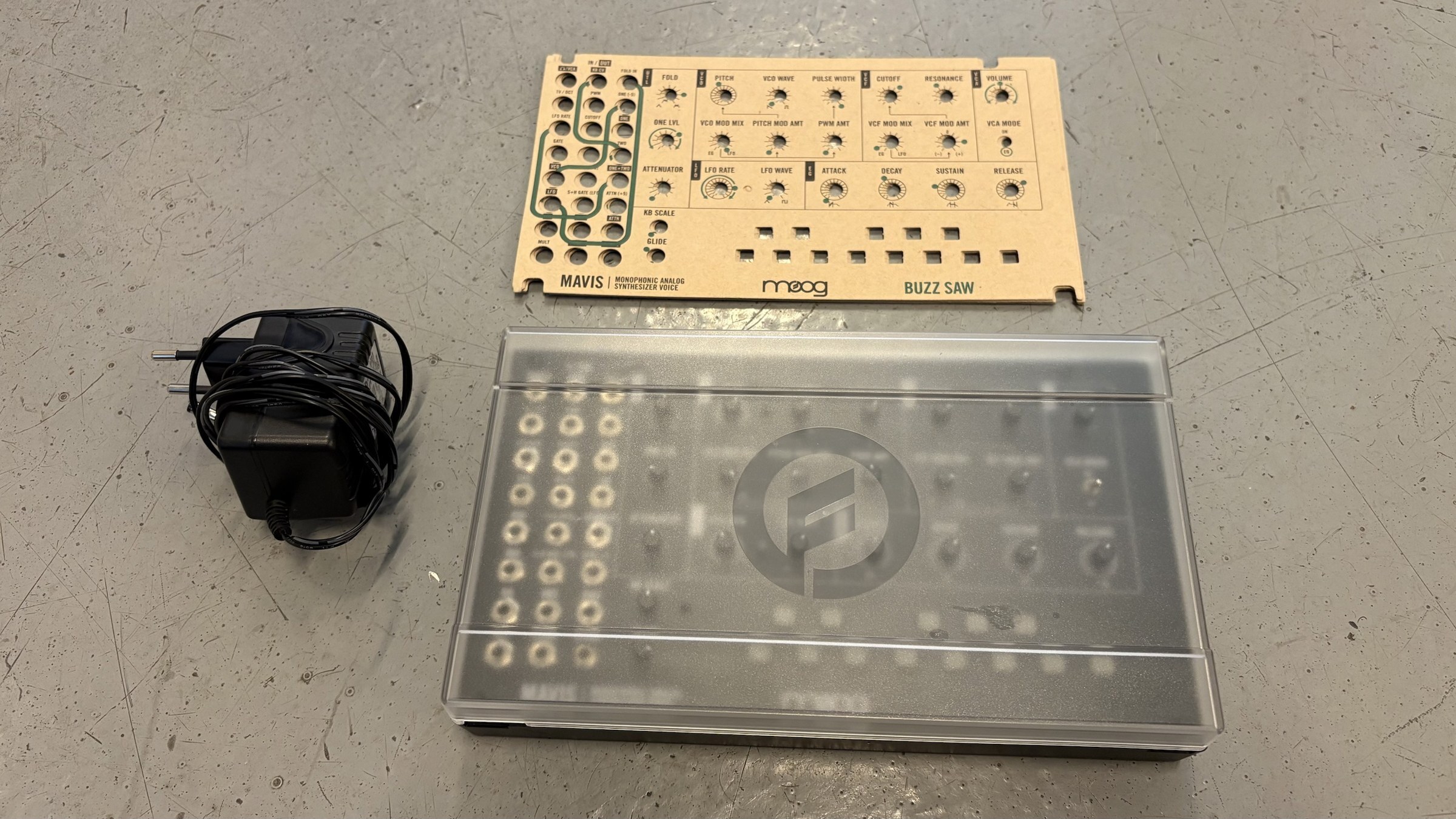 moog-mavis-2-complet