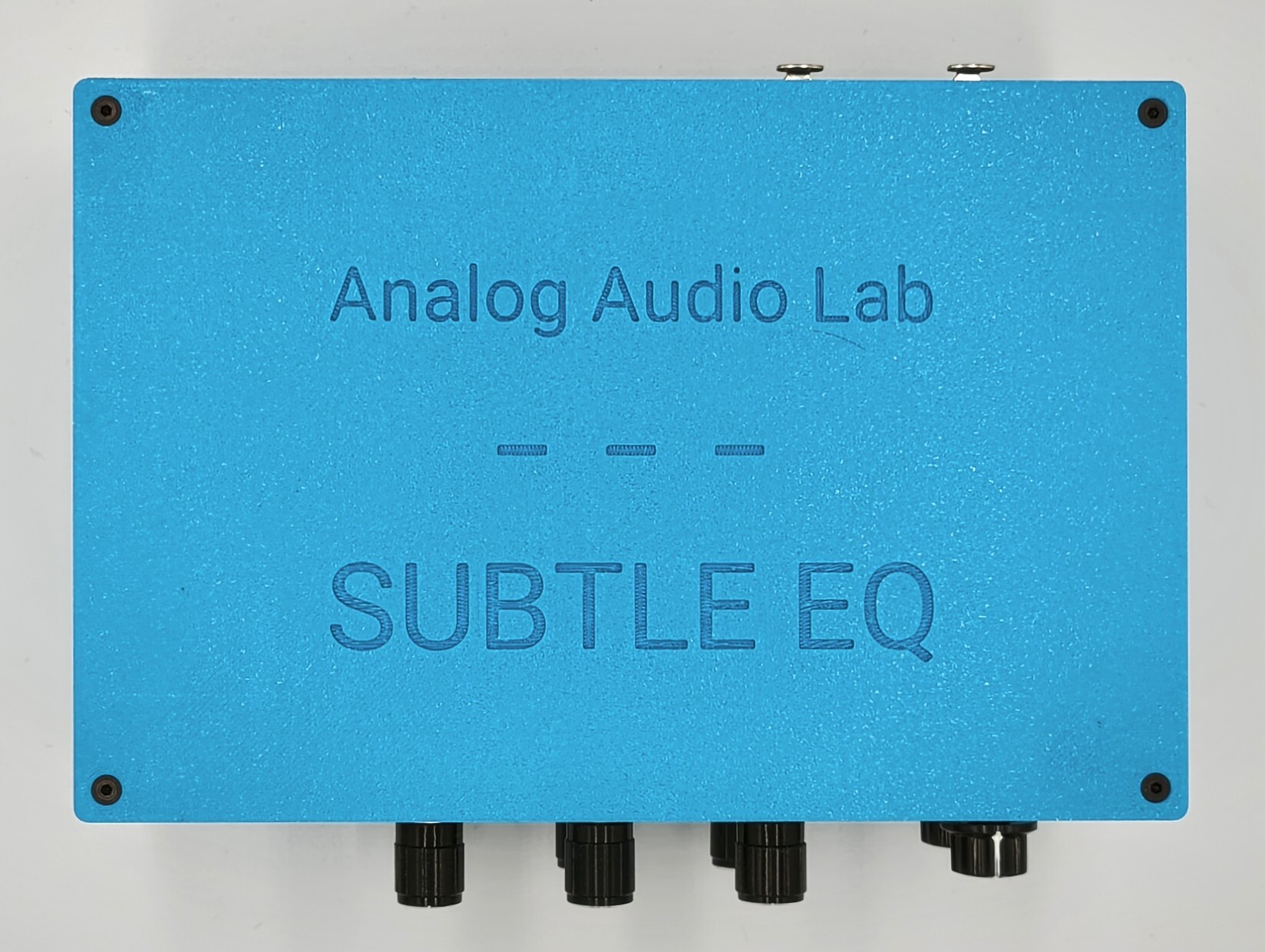 AAL – SUBTLE EQ XLR – ÉGALISEUR ANALOGIQUE STÉRÉO / DUAL MONO