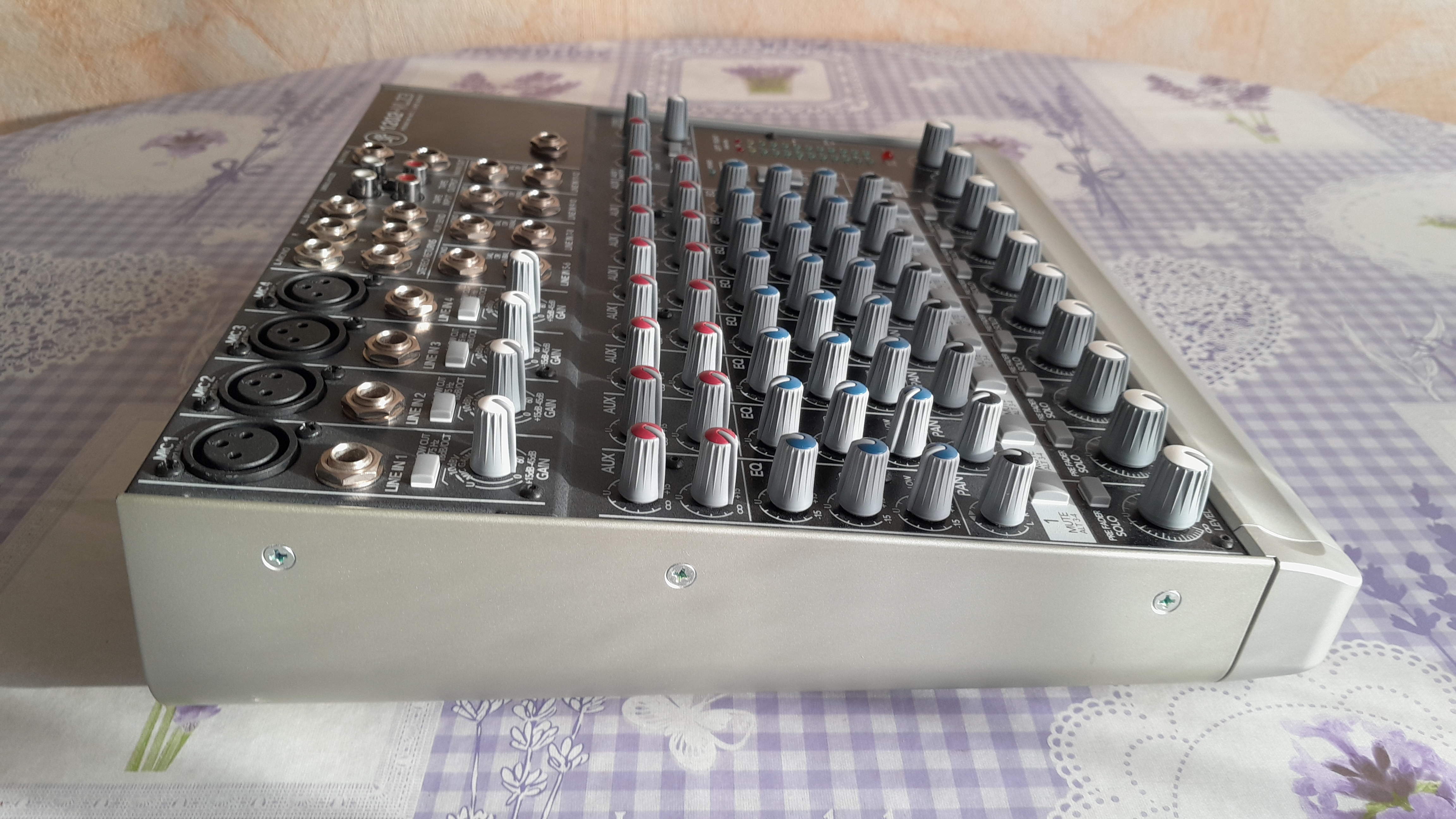 Mackie 1202-VLZ3 (64744)