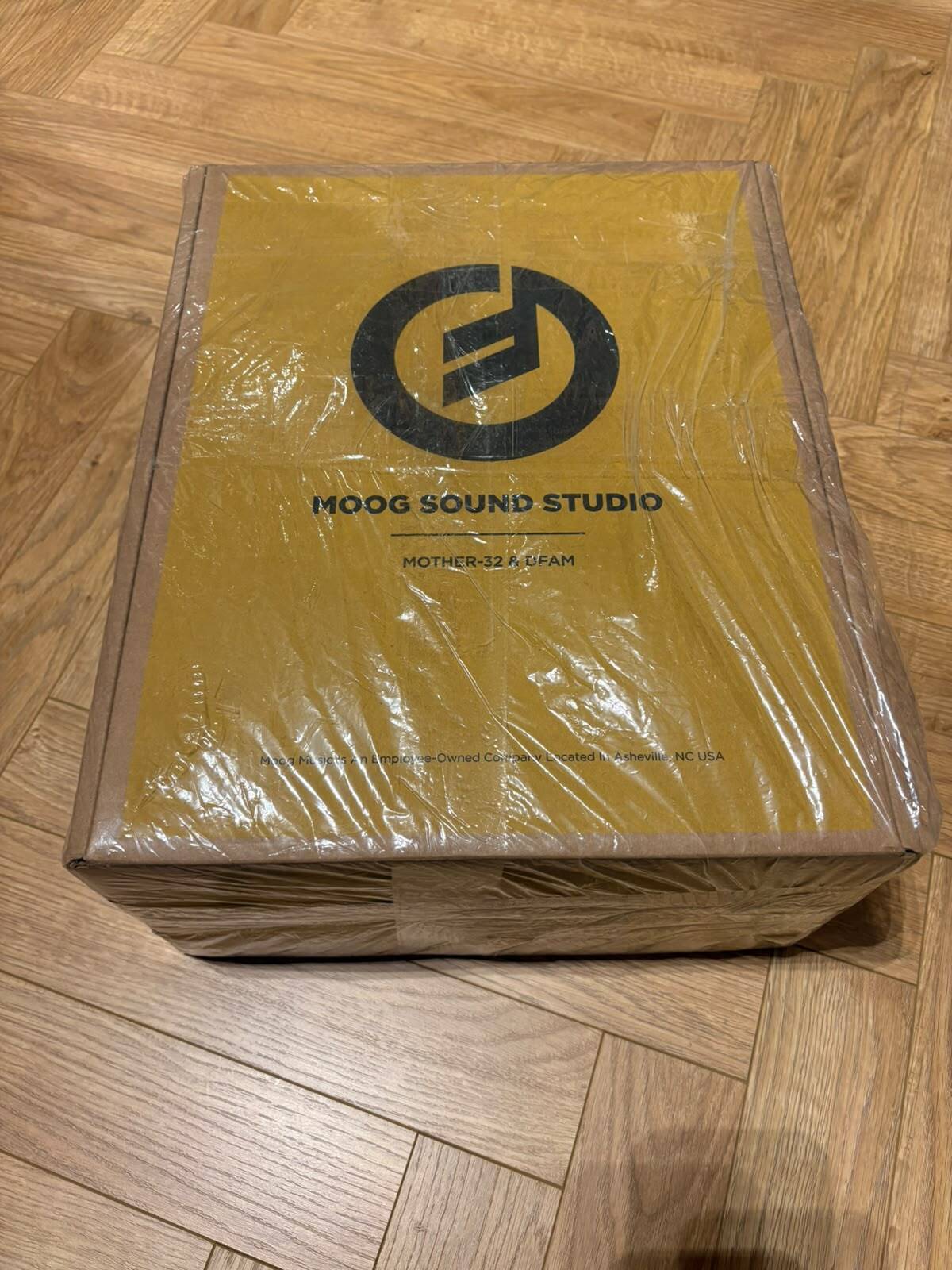 Moog Music Moog Sound Studio : Mother-32 & DFAM (67068)