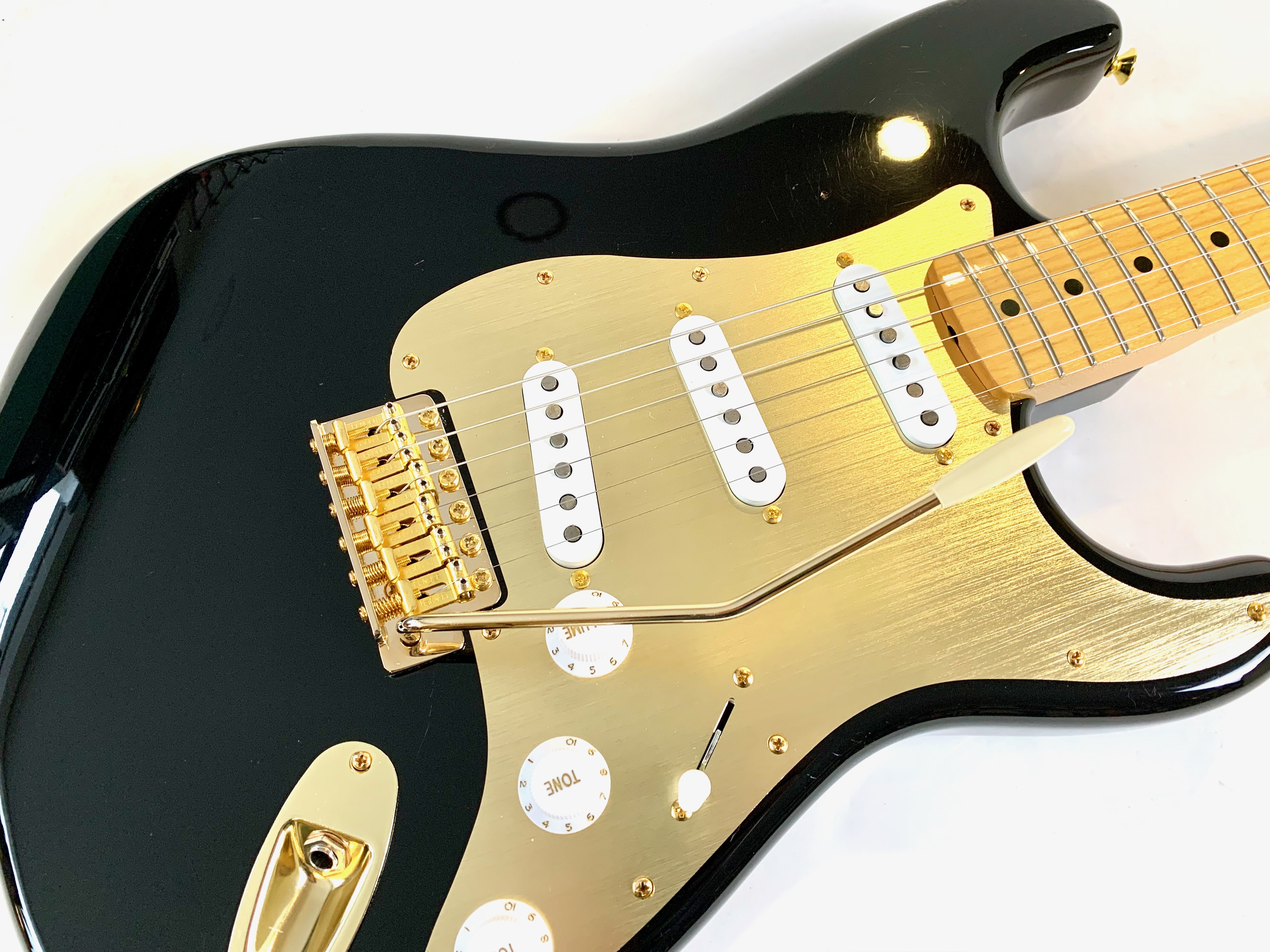 Fender ST57-xx (70885)
