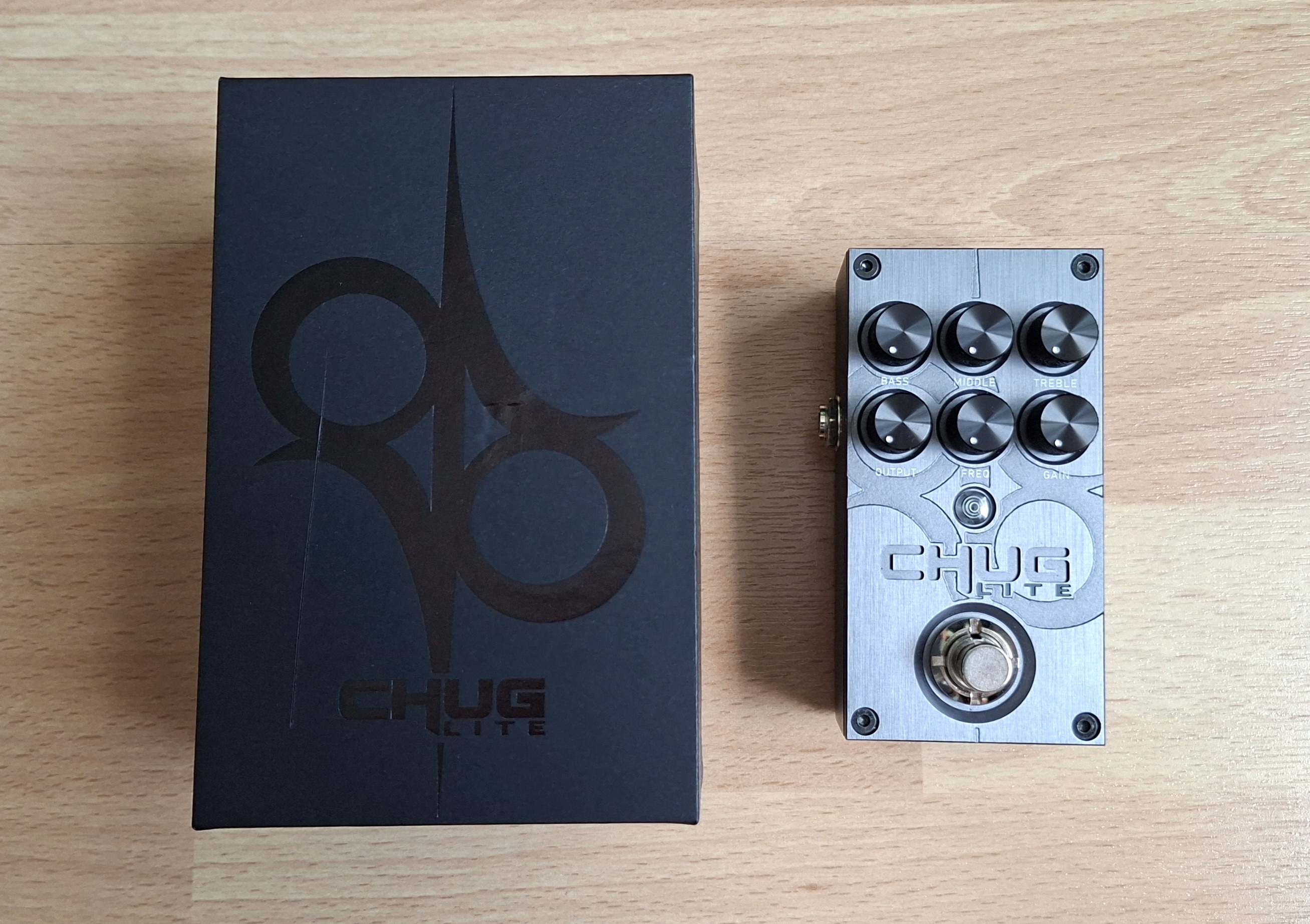 Pédale distorsion Solar Chug Lite