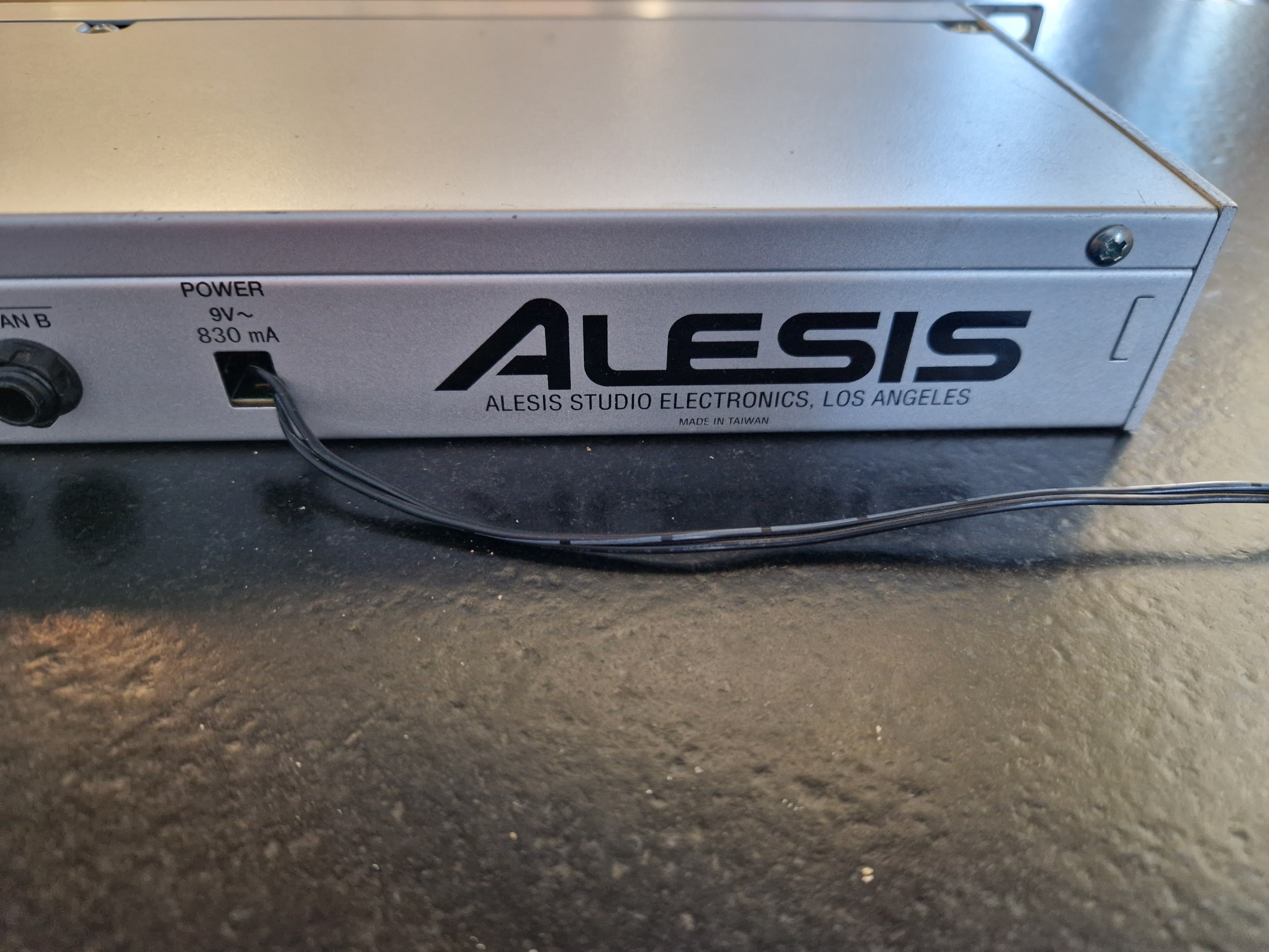 Alesis DEQ230 (53804)