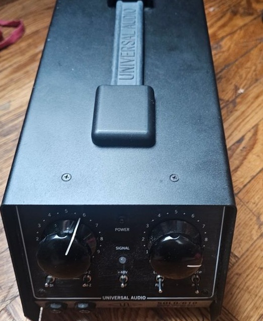 Vends UNIVERSAL AUDIO 610 SOLO sous garantie