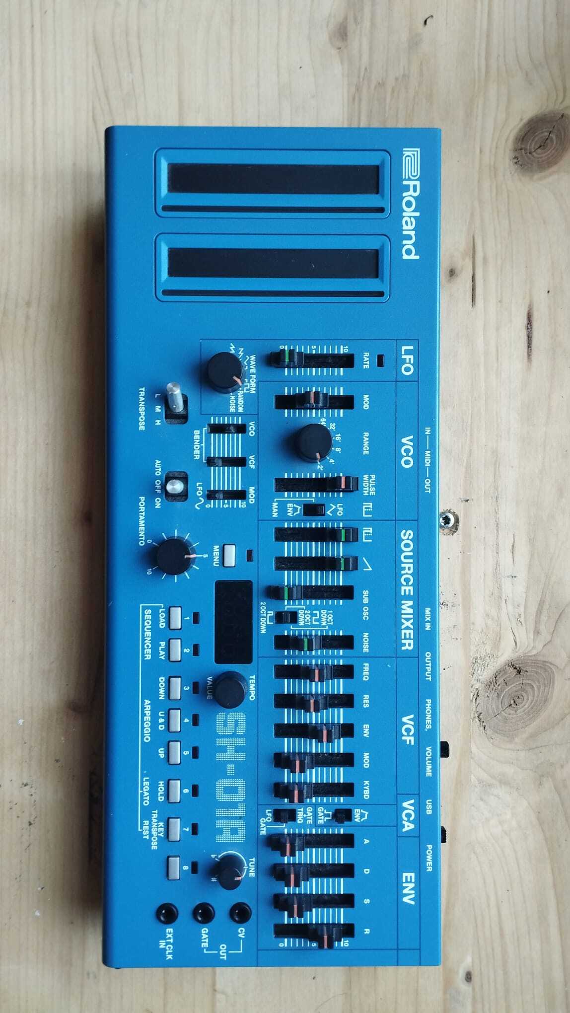 Roland SH-01A BLUE