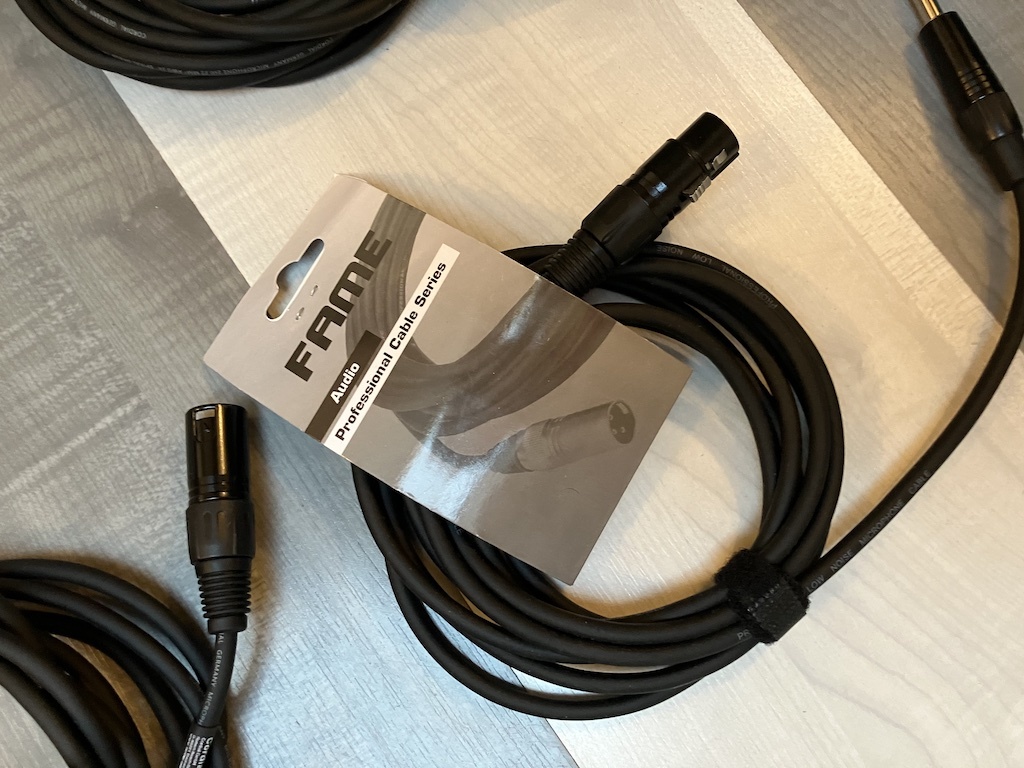 Cordial CPM 5 MV (93642)