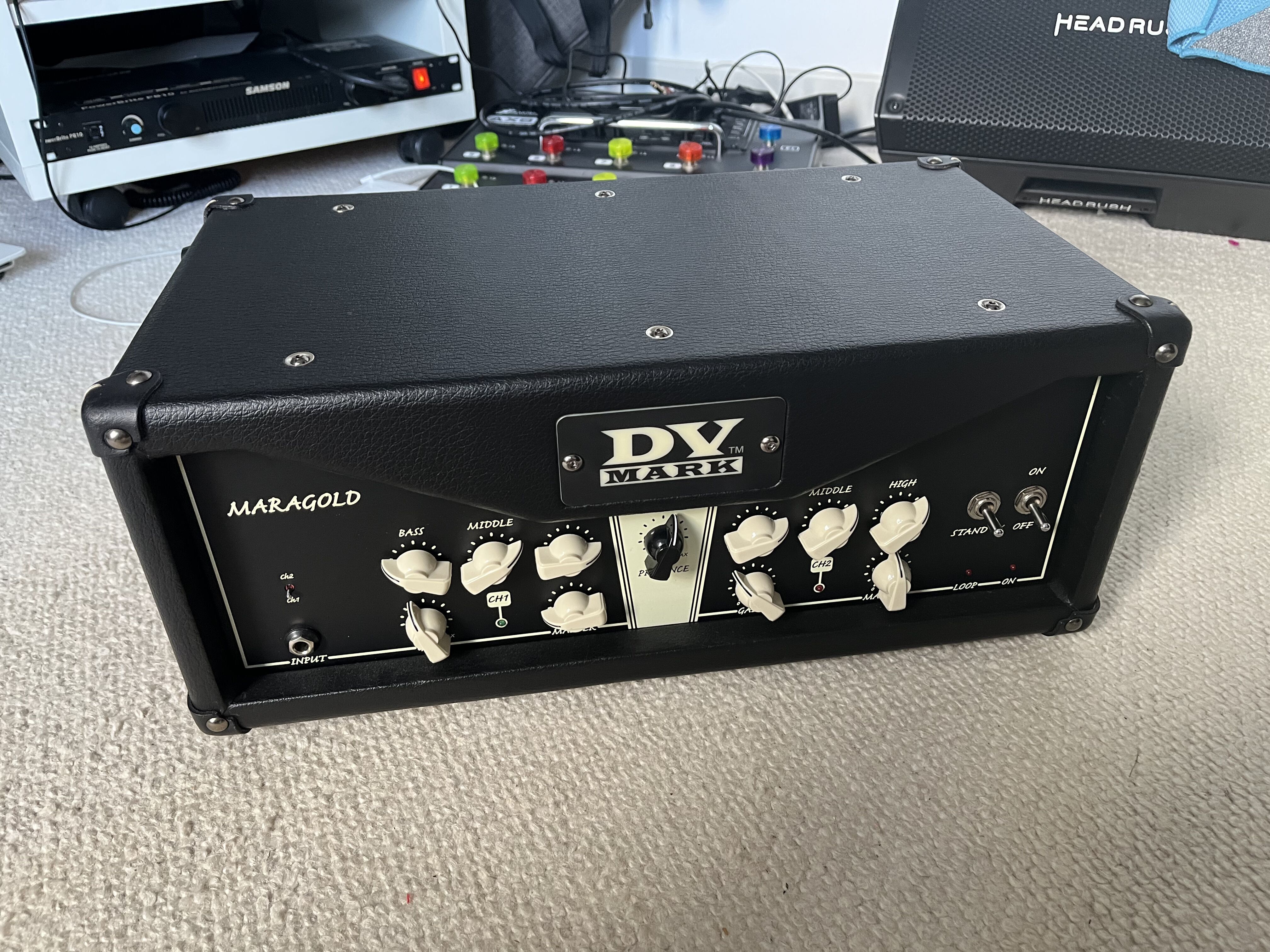 DV Mark Maragold Greg Howe Signature