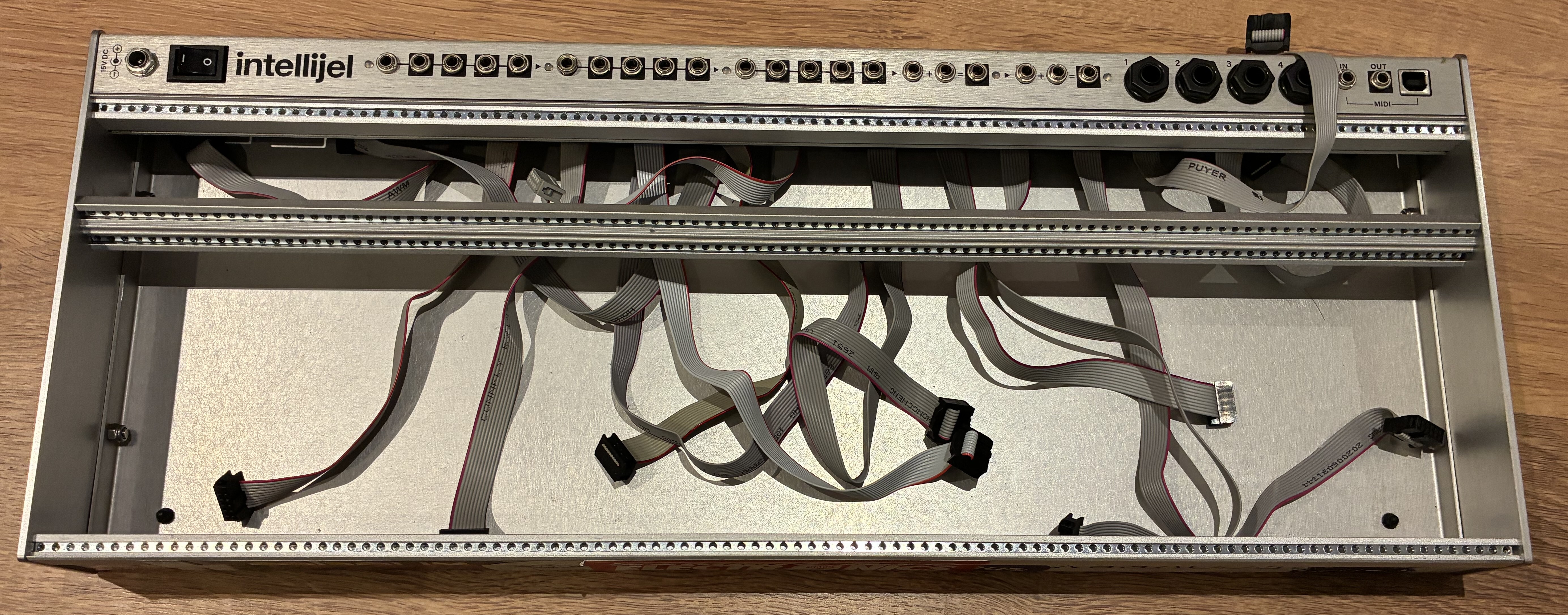 Intellijel Designs 4U Palette Case 104hp (71506)