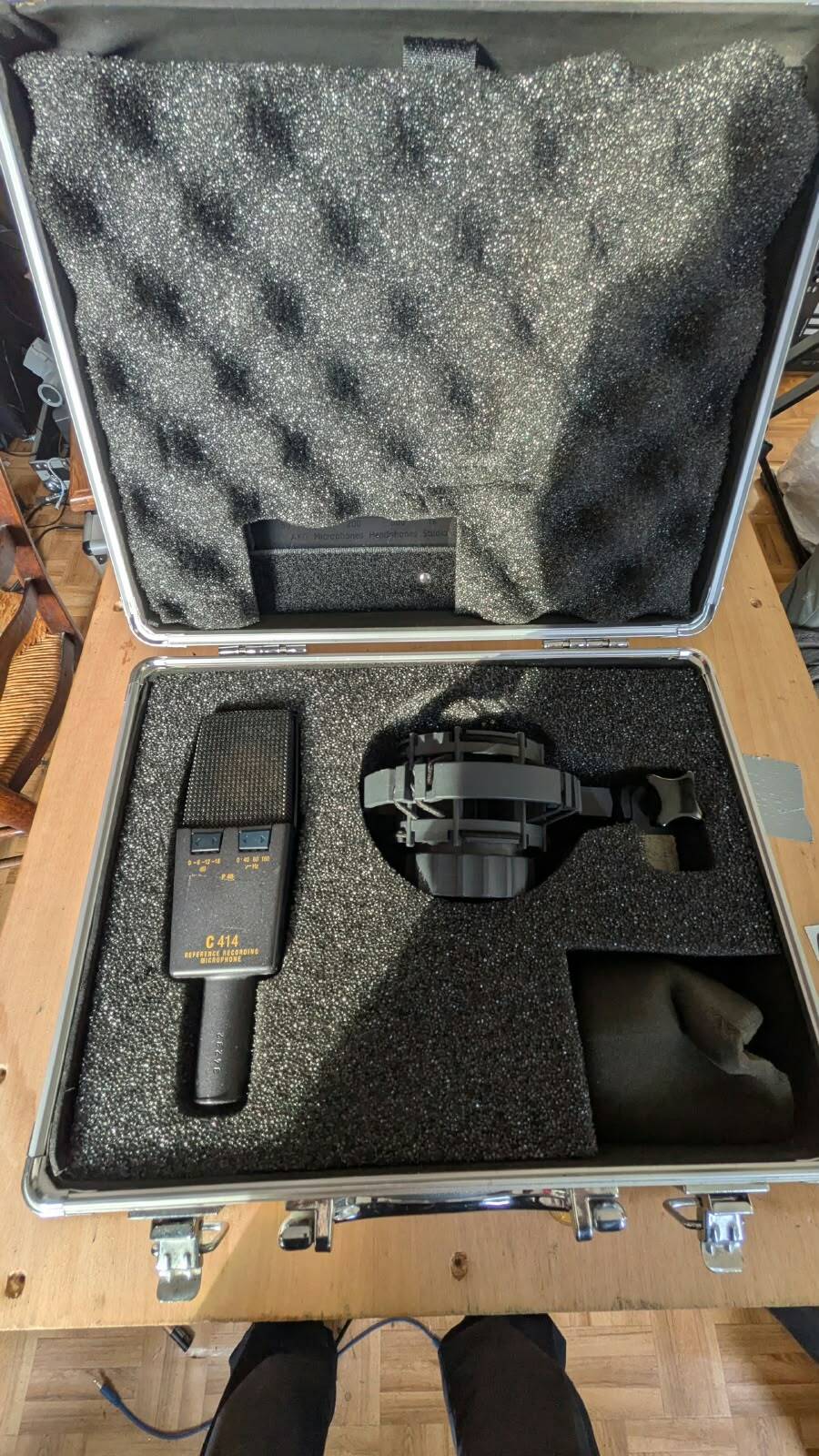 Vends C414 XL 2 parfait état