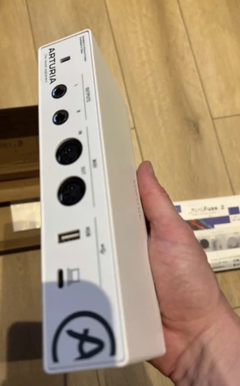 Arturia MiniFuse 2 OTG (74842)