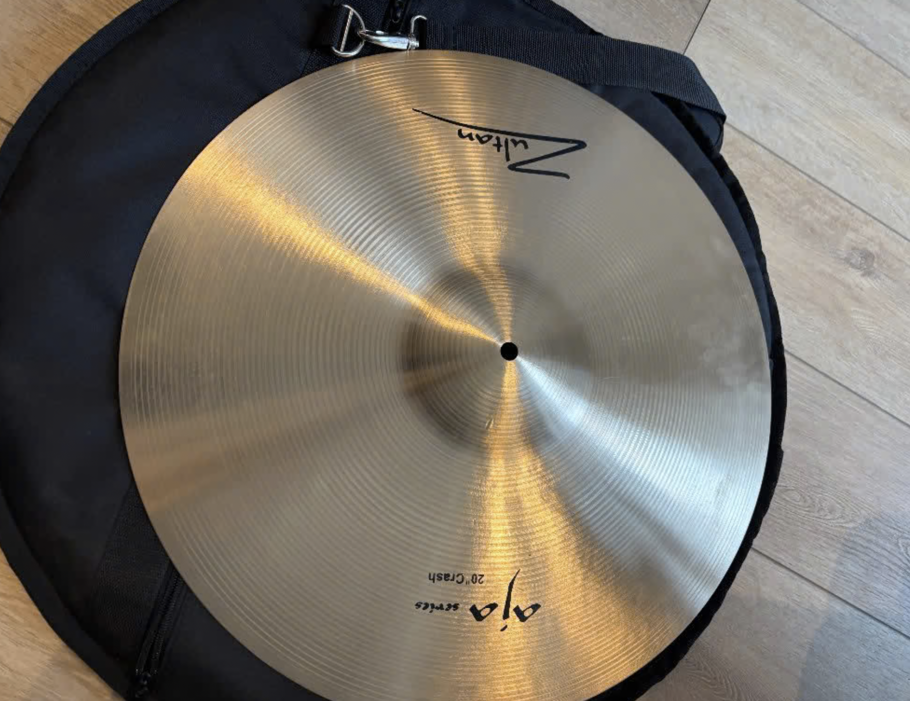 cymbale Zultan 20" Aja Crash