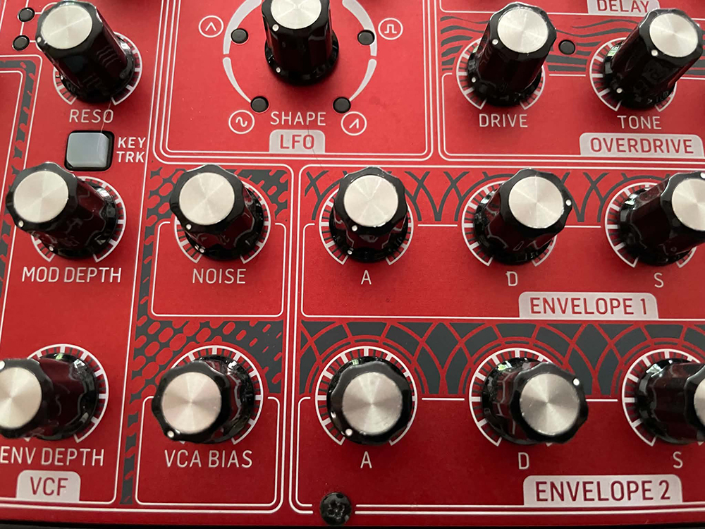 Behringer Neutron (24883)