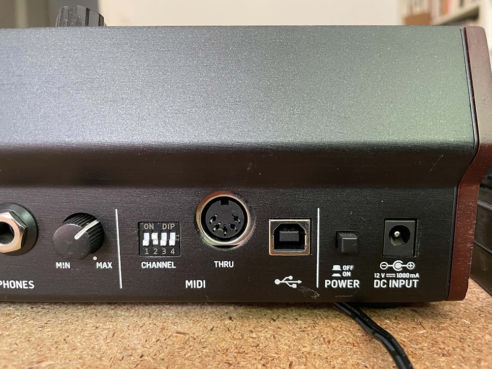 Behringer Neutron (39168)
