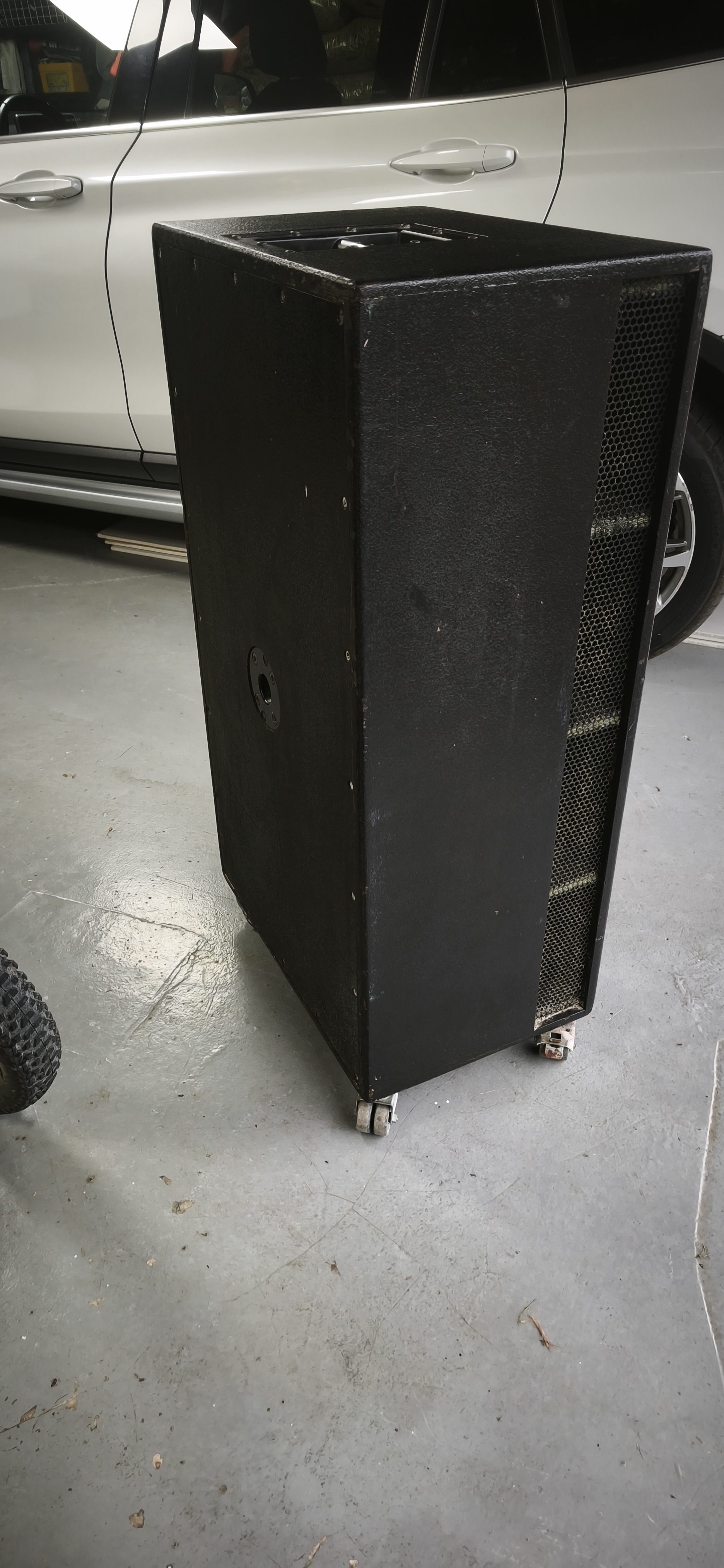 Subwoofer APG sub238P