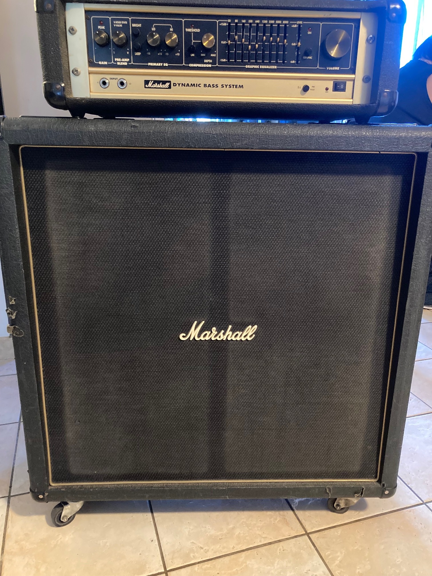 Marshall VBC412 (77358)