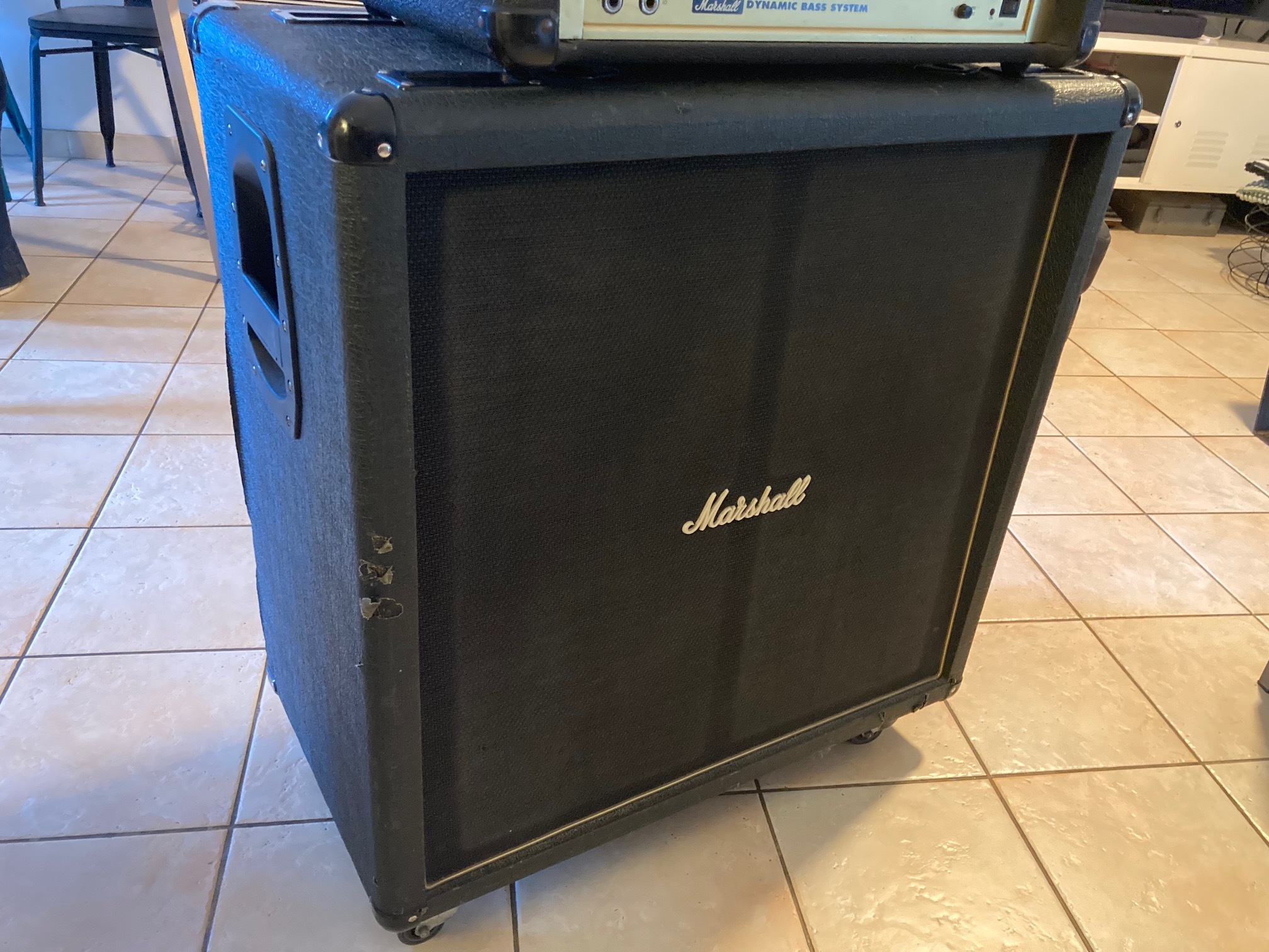Baffle basse Marshall VBC 412