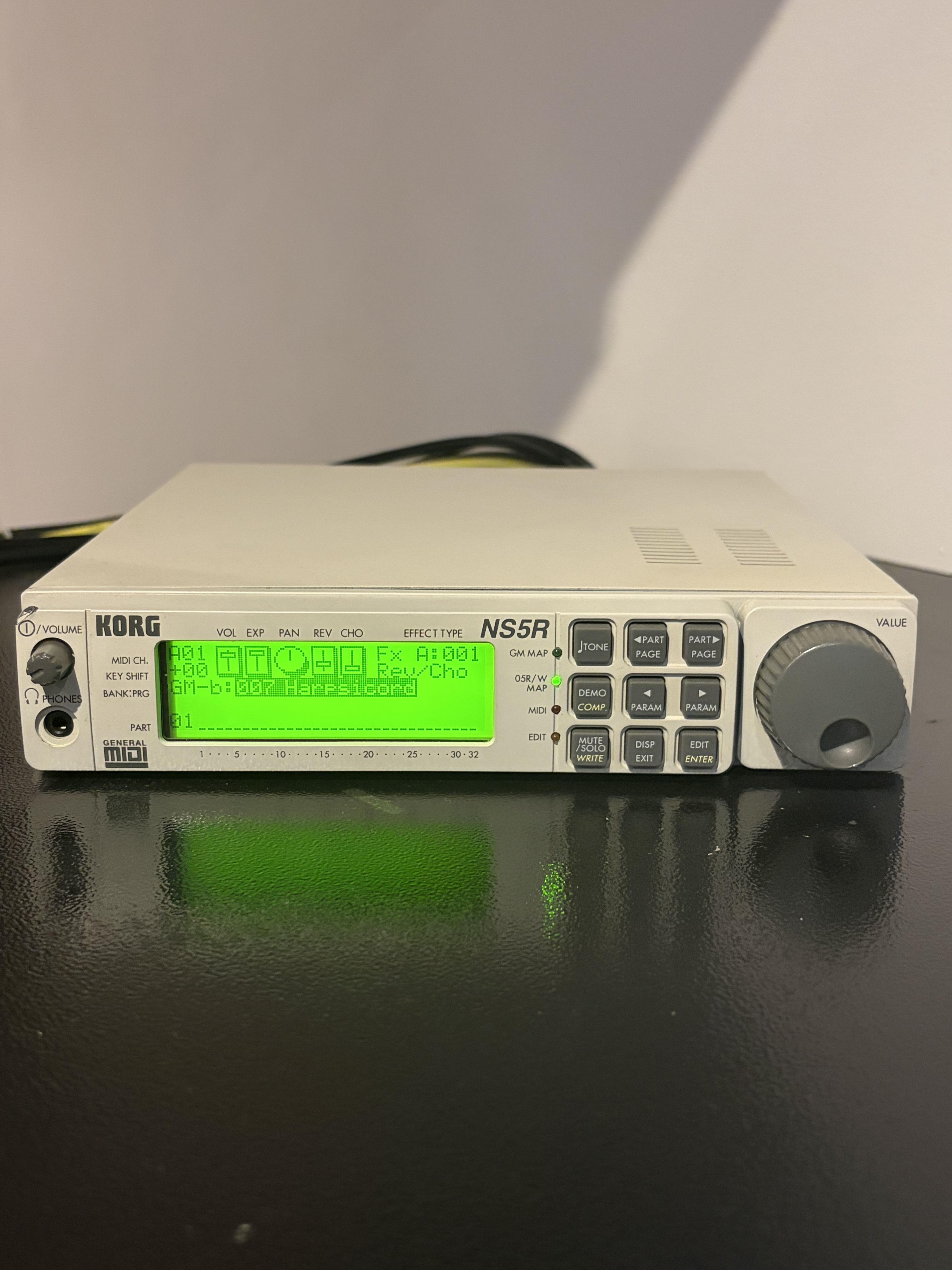 Expandeur KORG NS5R