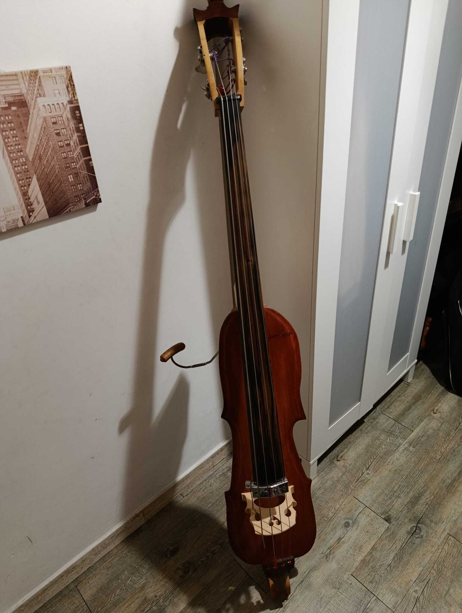 Contrebasse electrique