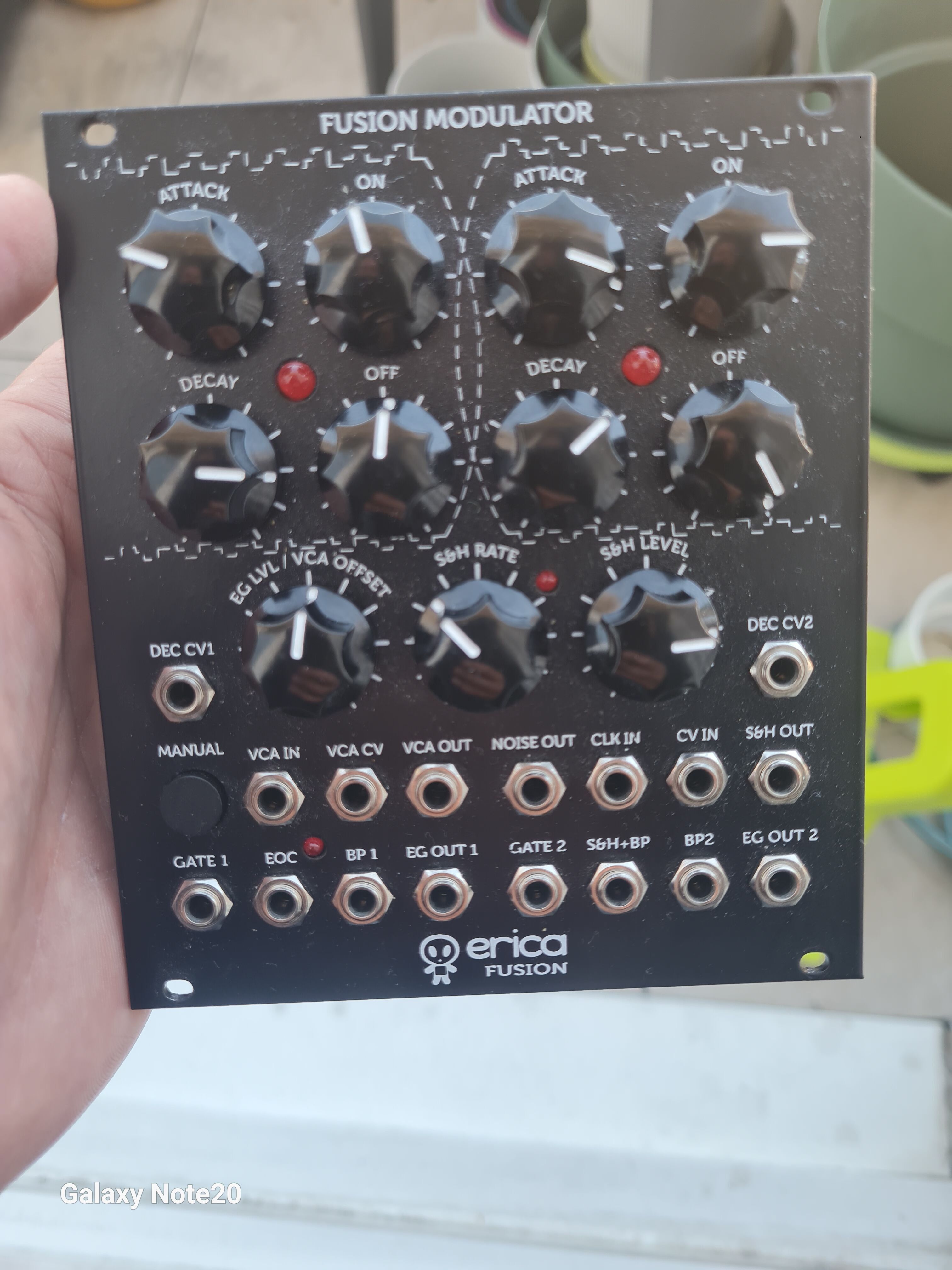 Erica Synths Fusion Modulator, réellement comme neuf, absolument complet et ss garantie