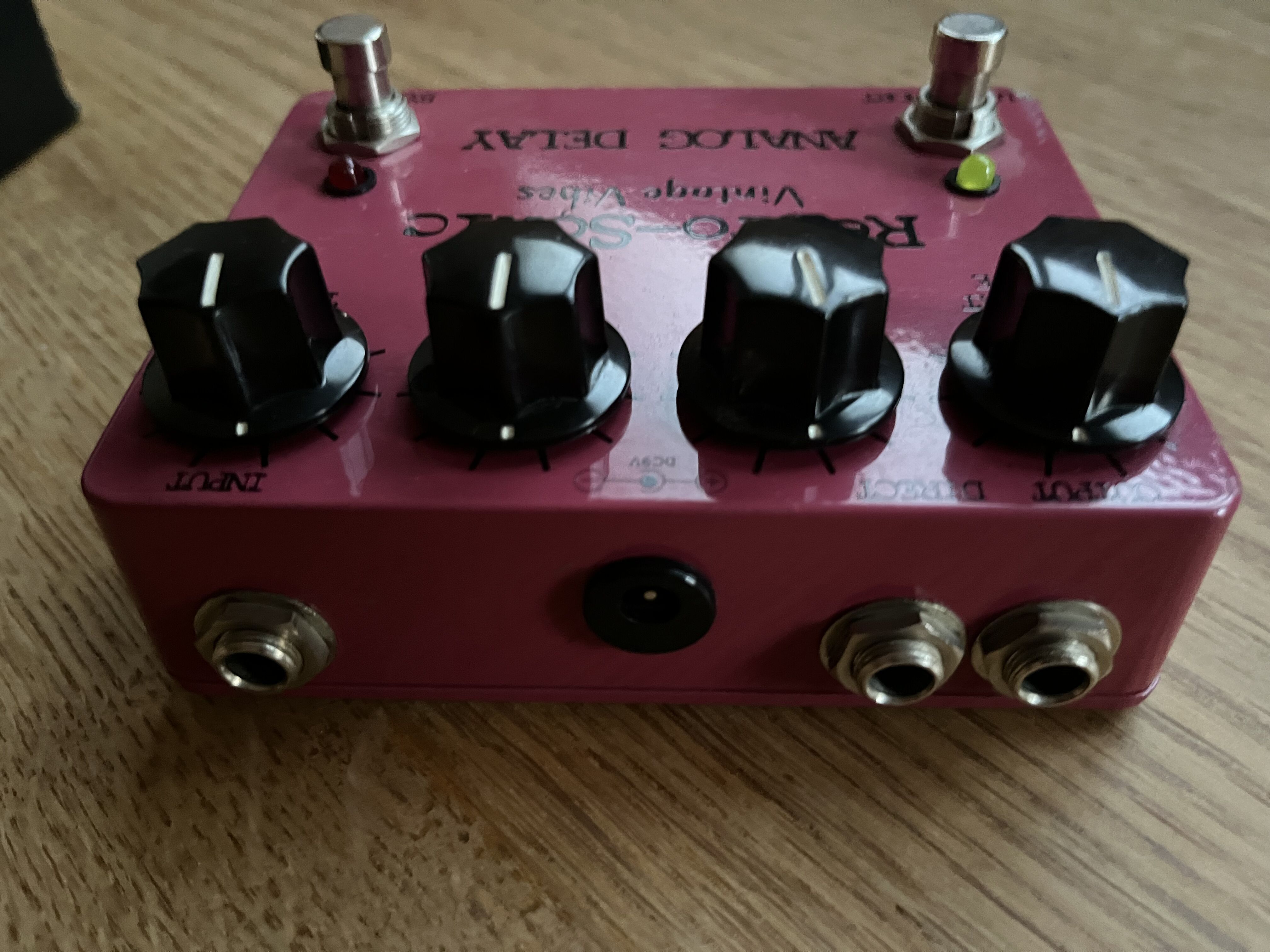 Vends Pédale Retro-Sonic Analog Delay