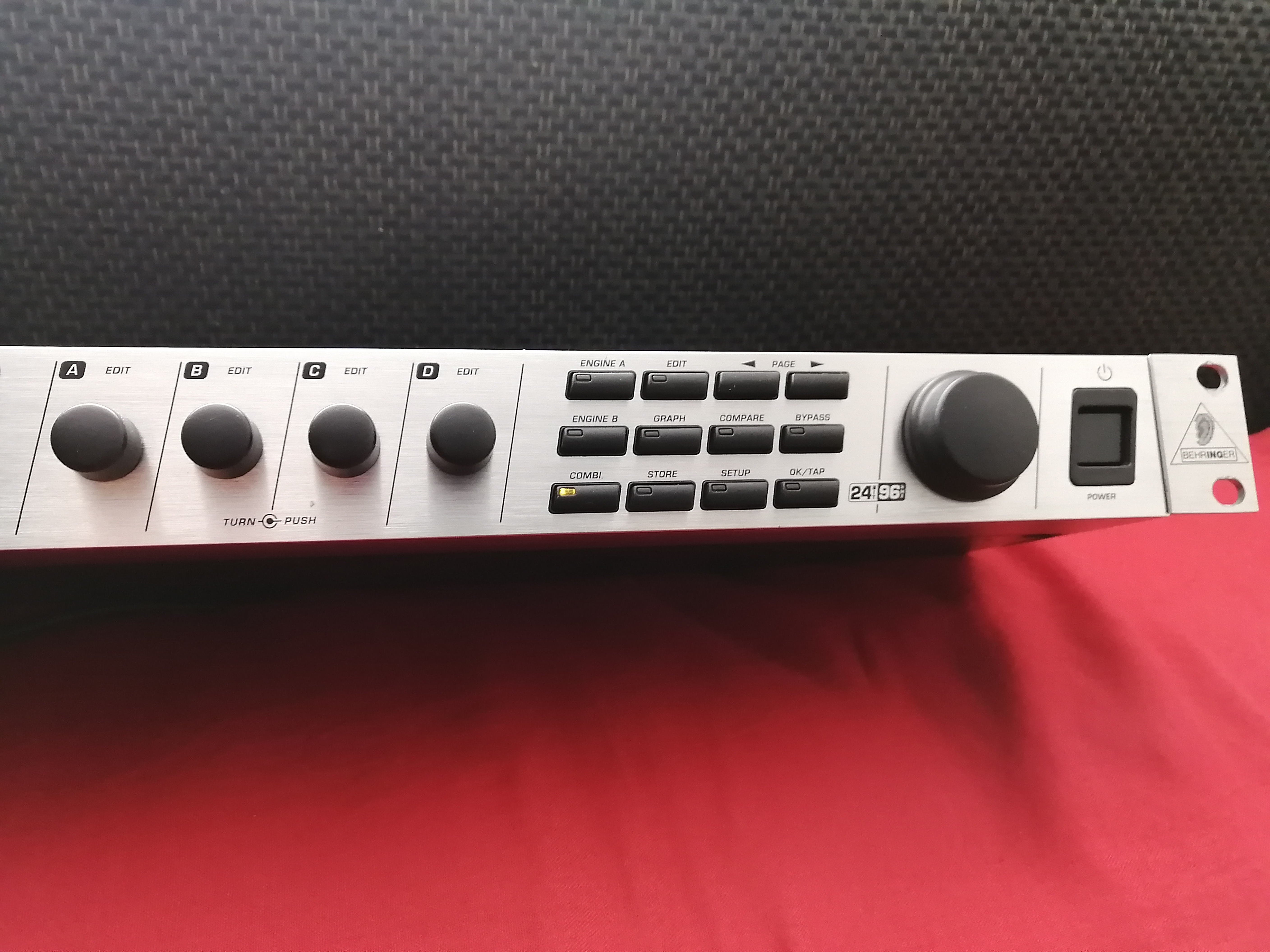 Behringer V-VERB PRO REV2496 (38484)