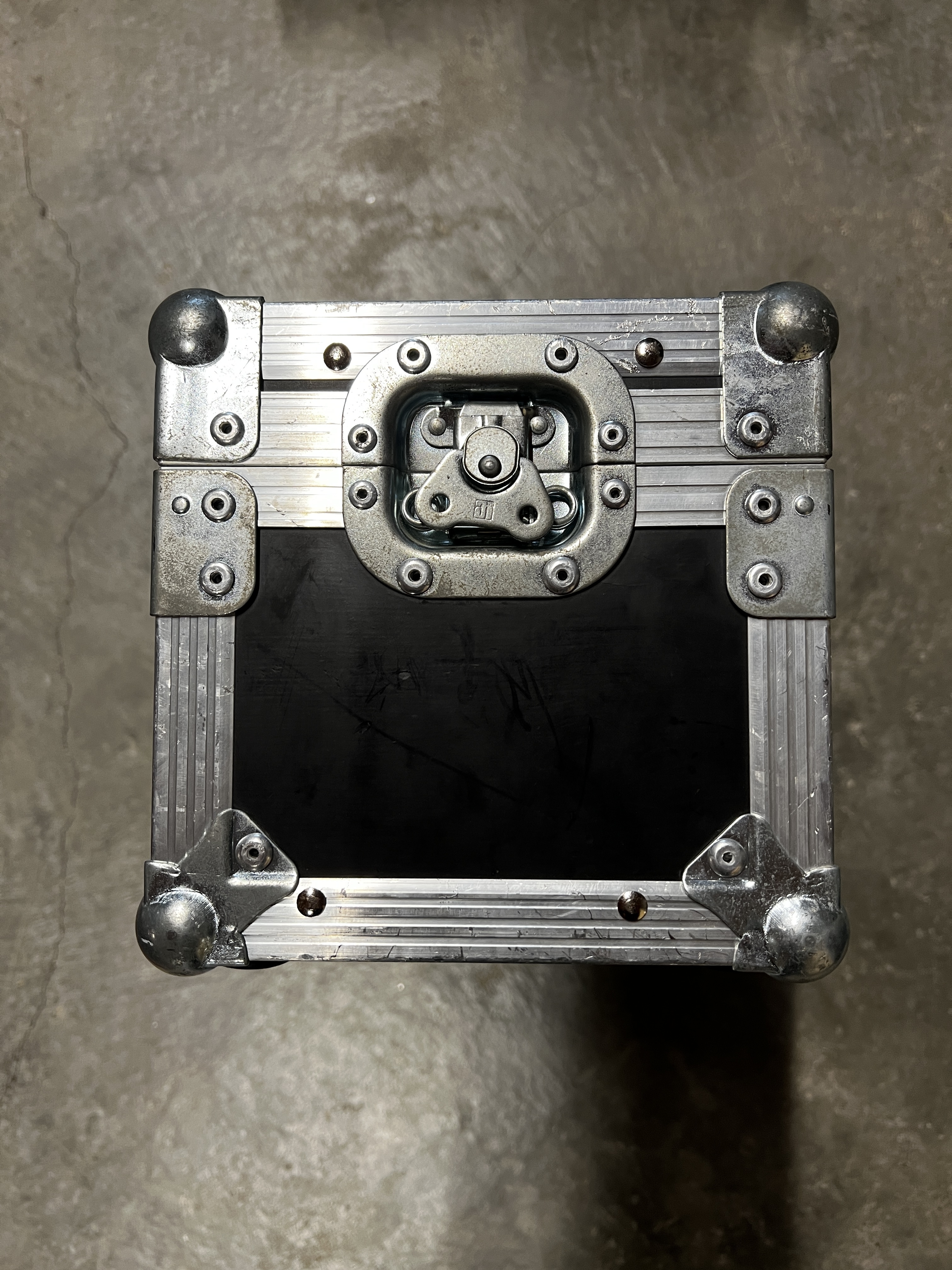 Midas MR18 (38802)