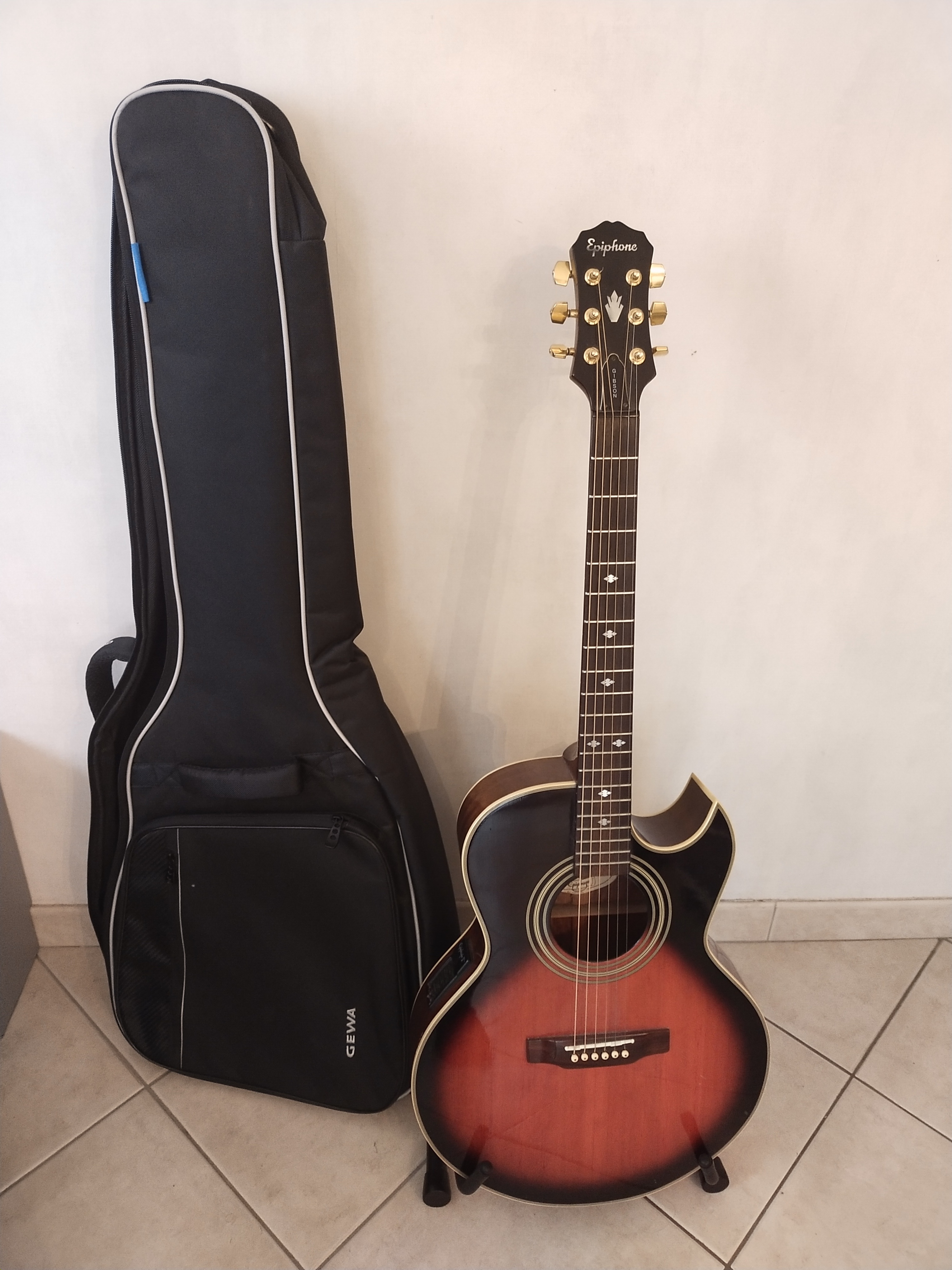 Guitare électro acoustique Epiphone V 