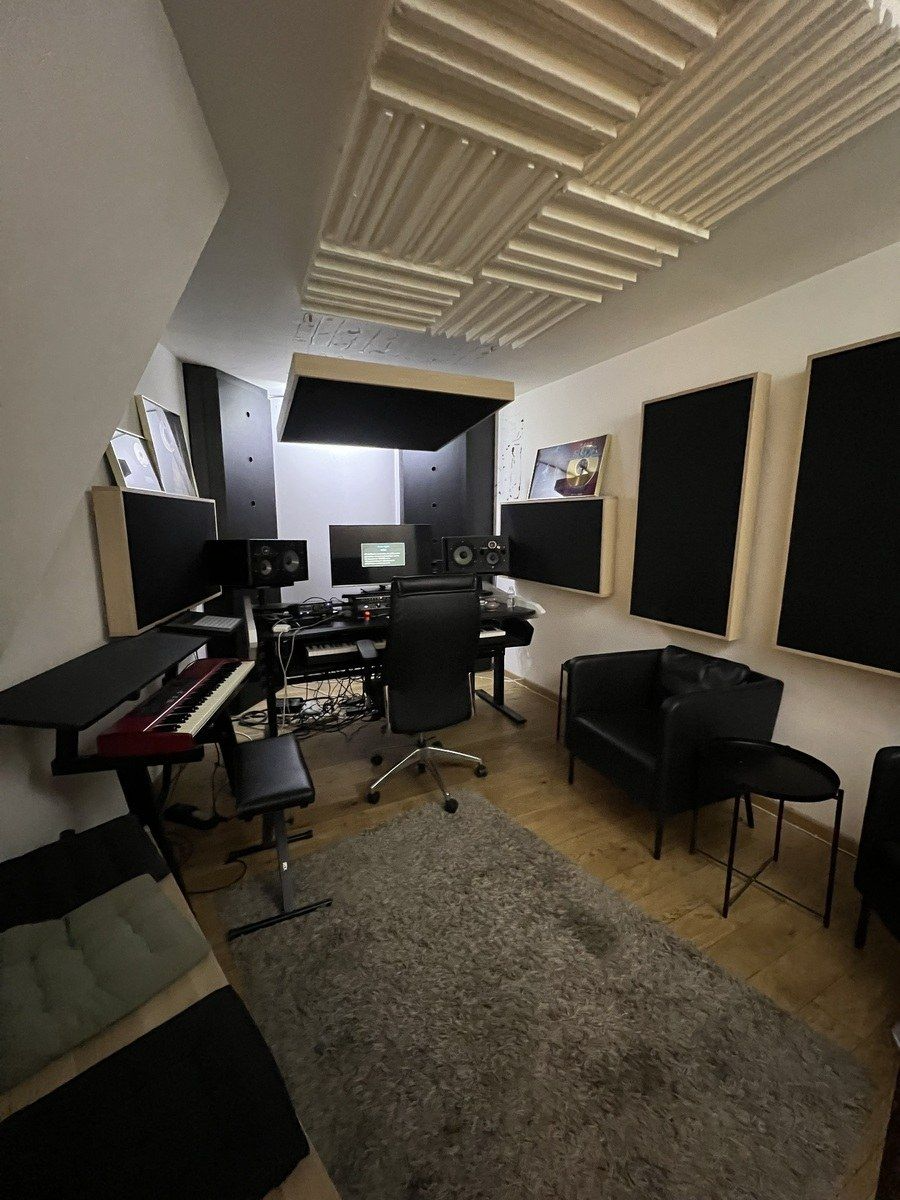 Location 2 studios d'enregistrement Paris 20e (Nation, Avron) : 1850€ HT/mois les 2 au lieu de 2200€
