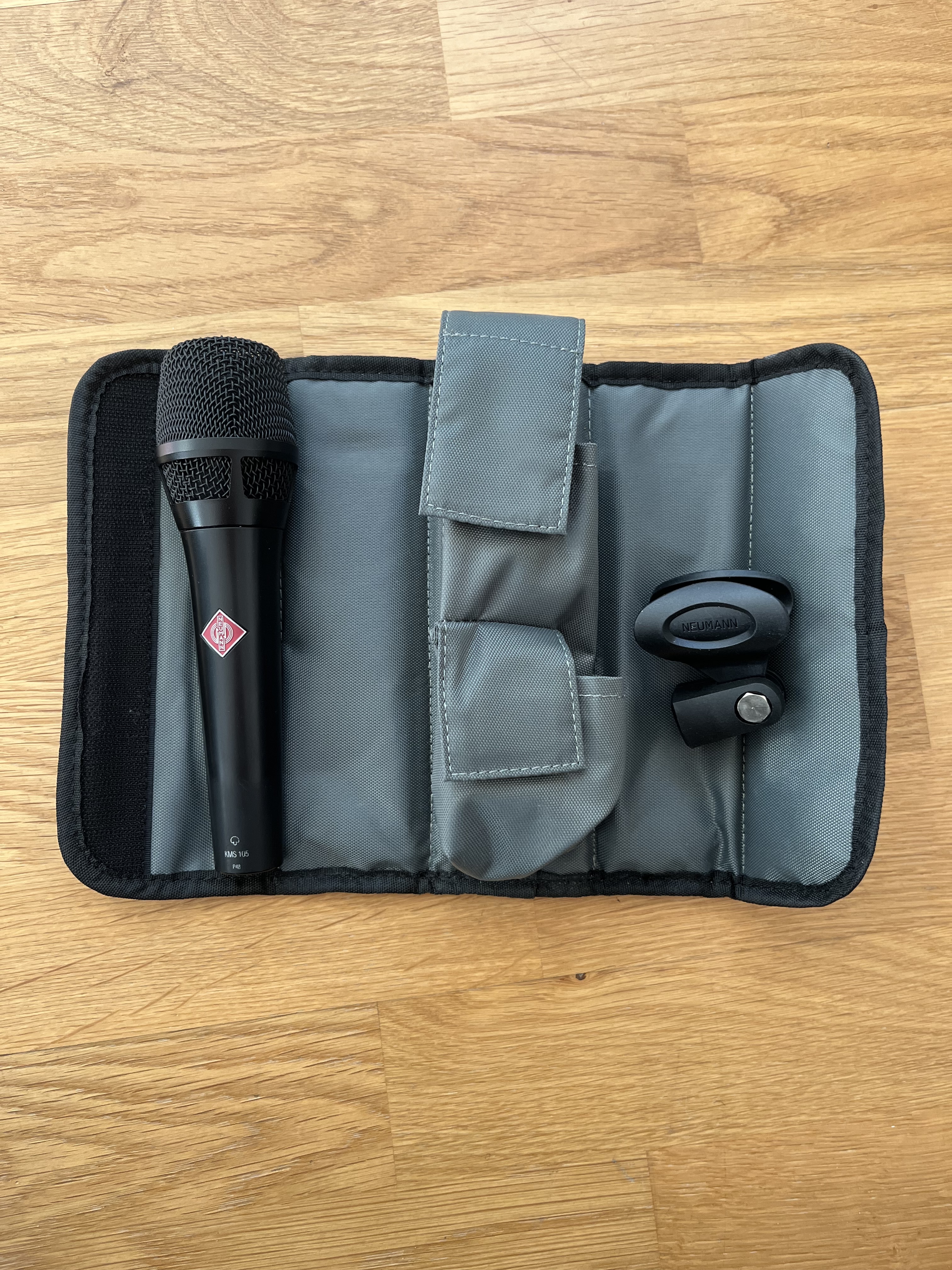 Vends micro Neumann KMS 105 bk condensator comme neuf 