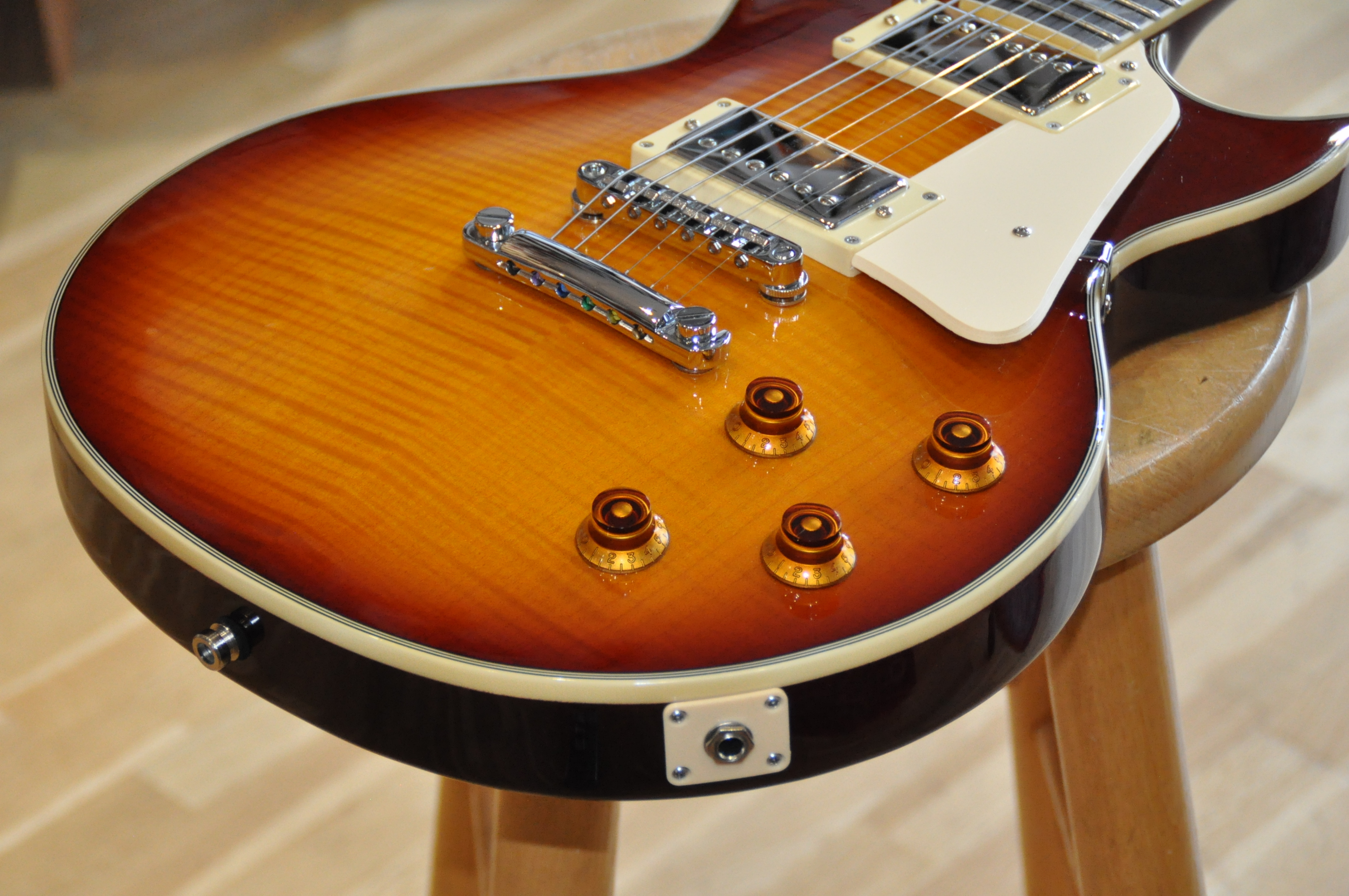 Sire Larry Carlton L7 (80308)