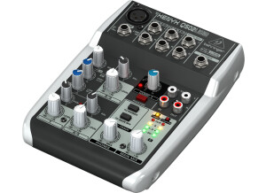 Behringer Q502USB