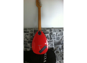 Vox Apache I - Salmon Red