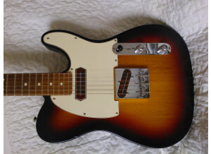 Fender Highway One Telecaster - 3-Color Sunburst Maple