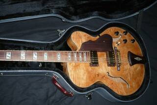 Ibanez AF105BM