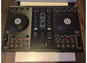 Native Instruments Traktor Kontrol S2 (23731)
