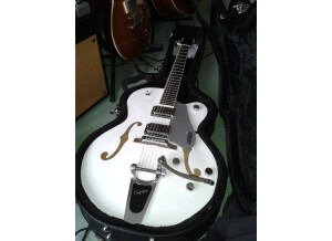 Gretsch G5120 Electromatic Hollow Body - White Limited Edition (95353)