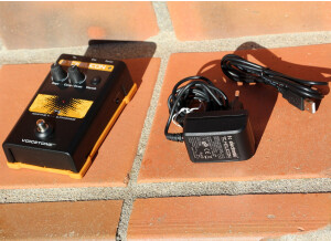 TC Helicon T1