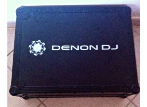 Denon DJ DN-MC6000 (34918)