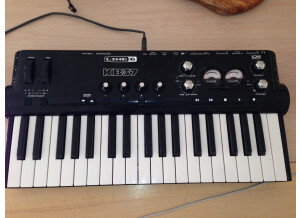 Line 6 POD Studio KB37 (6992)