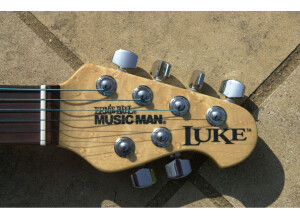 MusicMan Luke II Blue